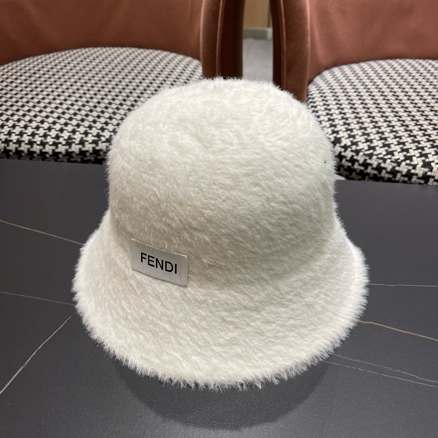 Fendi hat Japan purchasing plush warm bucket hat for women autumn winter casual versatile face-showing small basin hat fisherman hat trendy — photo 2