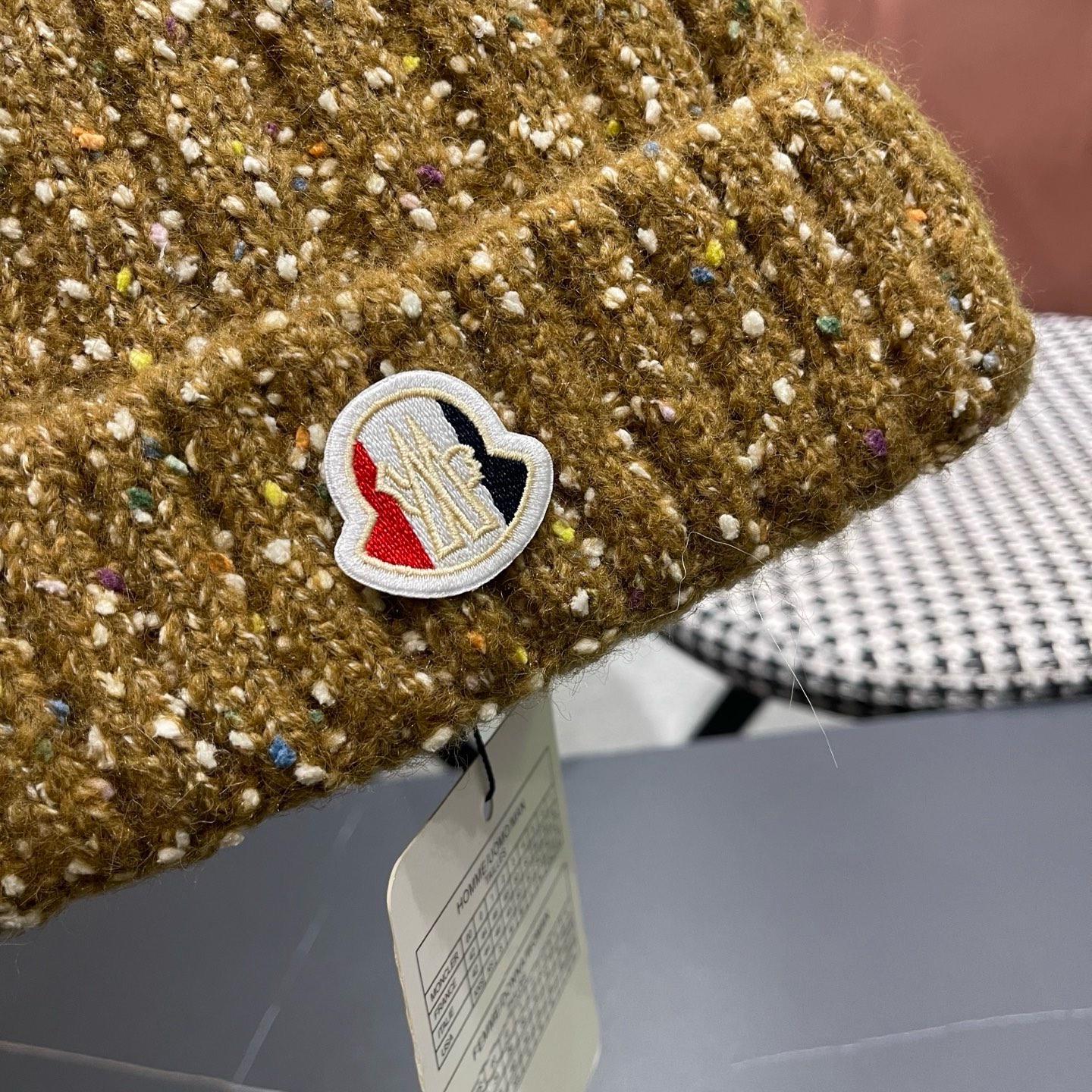Moncler 日系彩点毛线帽子女秋冬新款防寒护耳保暖冷帽大头围毛球针织帽