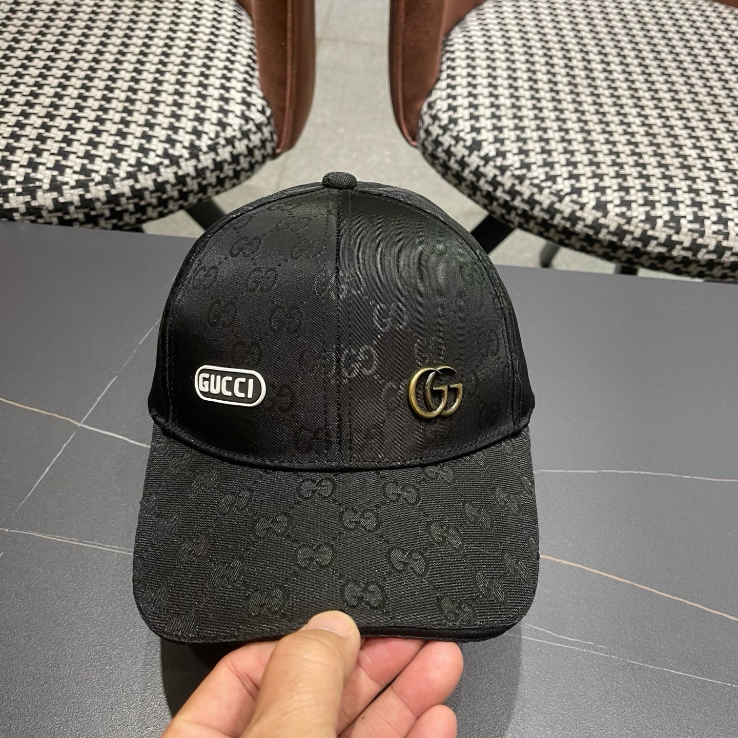Gucci(古奇)经典原单棒球帽😍专柜1:1开模订制，最高版本，实物拍摄，四季百搭男女适用，基础头围56，贴片可调节。