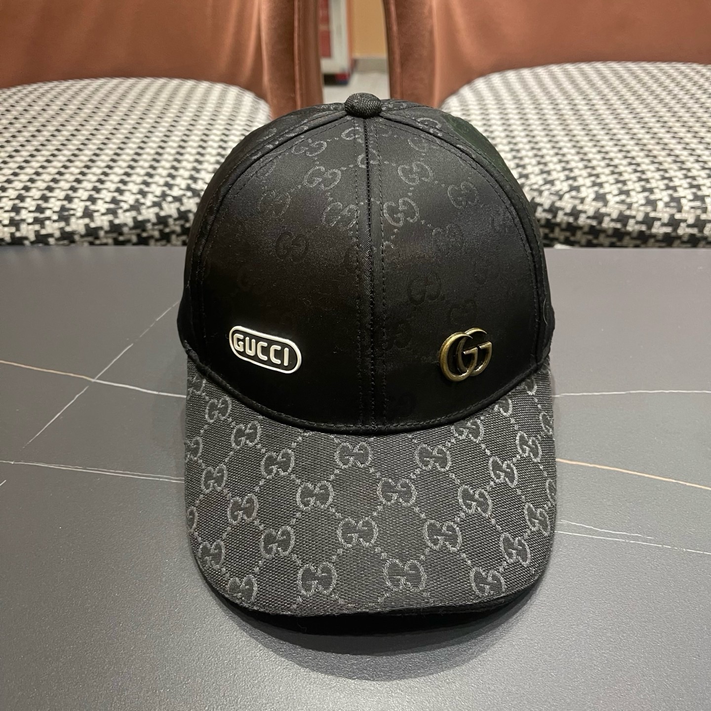 Gucci(古奇)经典原单棒球帽😍专柜1:1开模订制，最高版本，实物拍摄，四季百搭男女适用，基础头围56，贴片可调节。