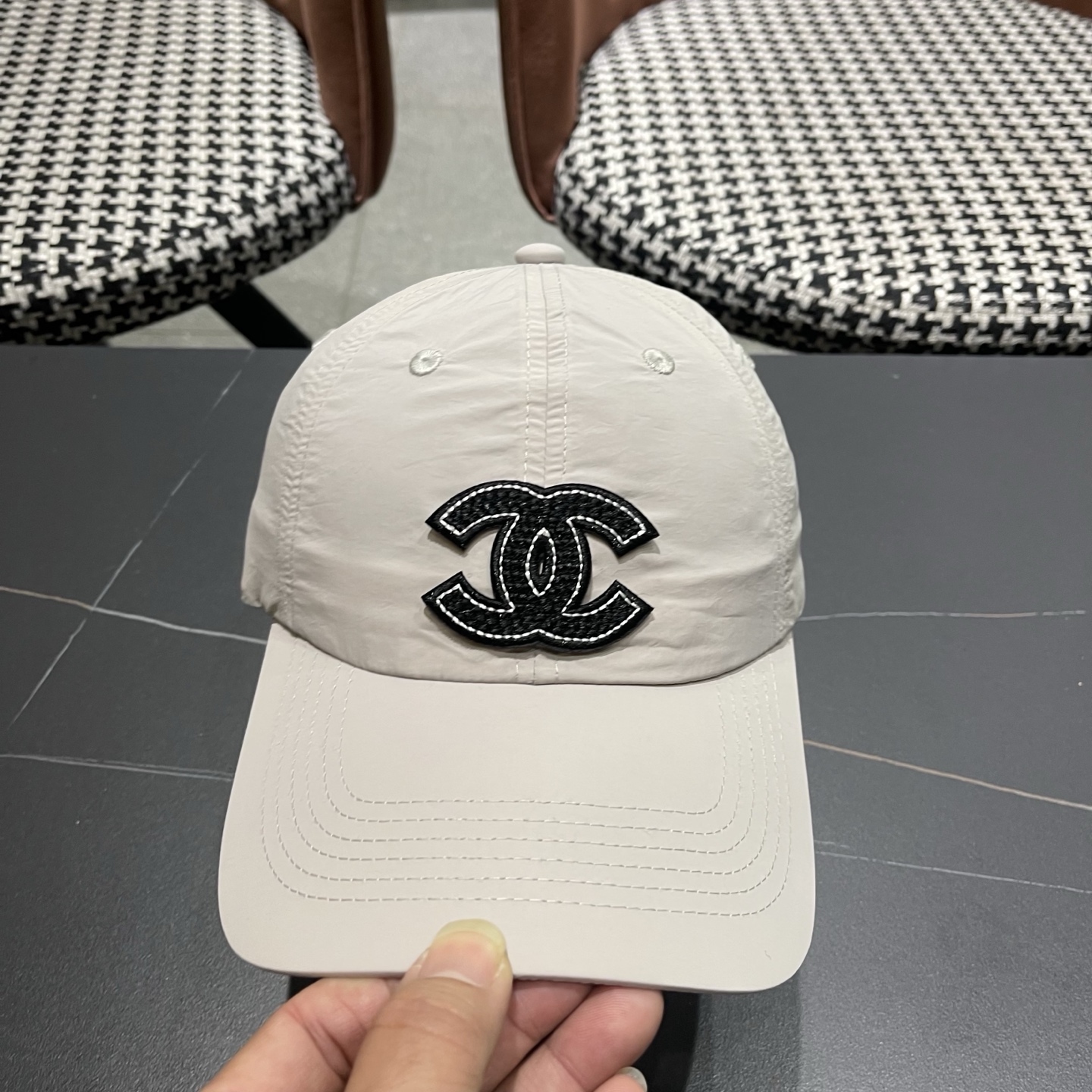 CHANEL 香奈儿 新款速干棒球帽 简约大气👈🏻👍休闲时尚👩潮流又有范👍百搭款！