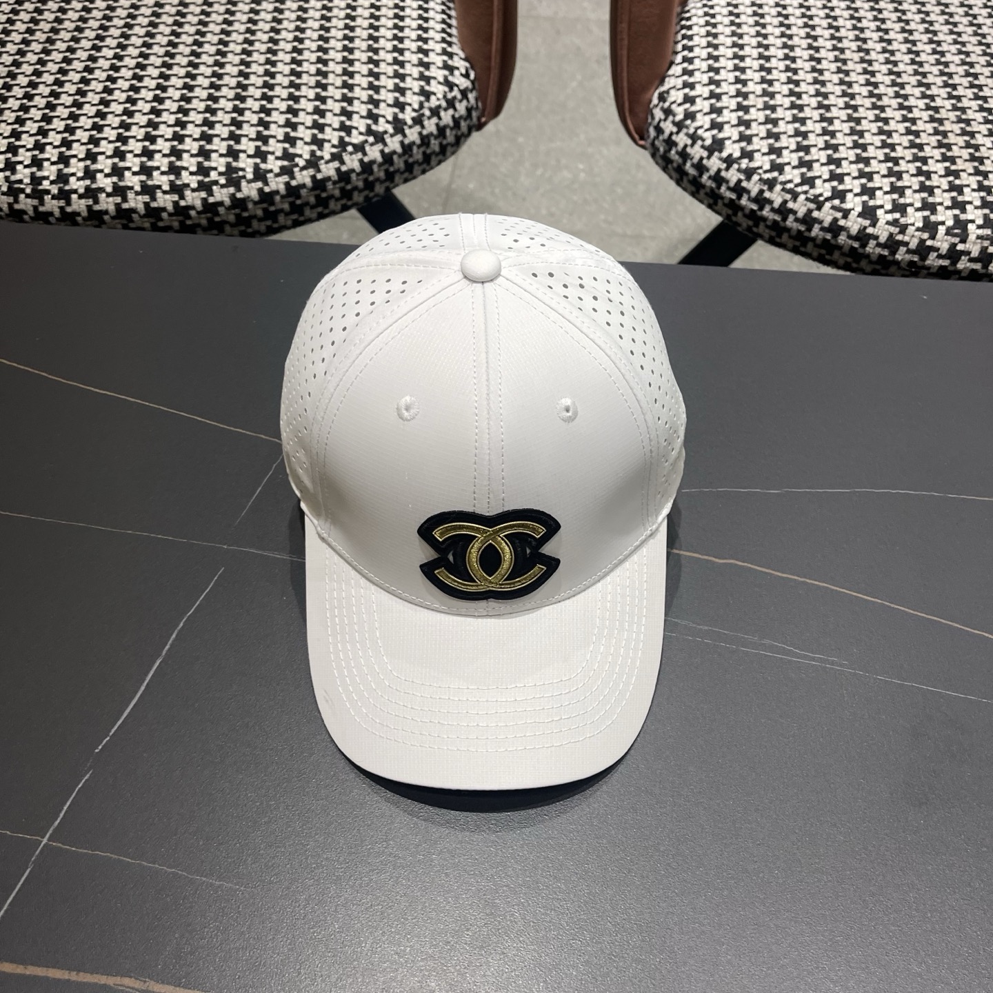 🧢CHANEL香奈儿～新款典经款棒球帽，细节做都工很精致，经典男女都🉑
