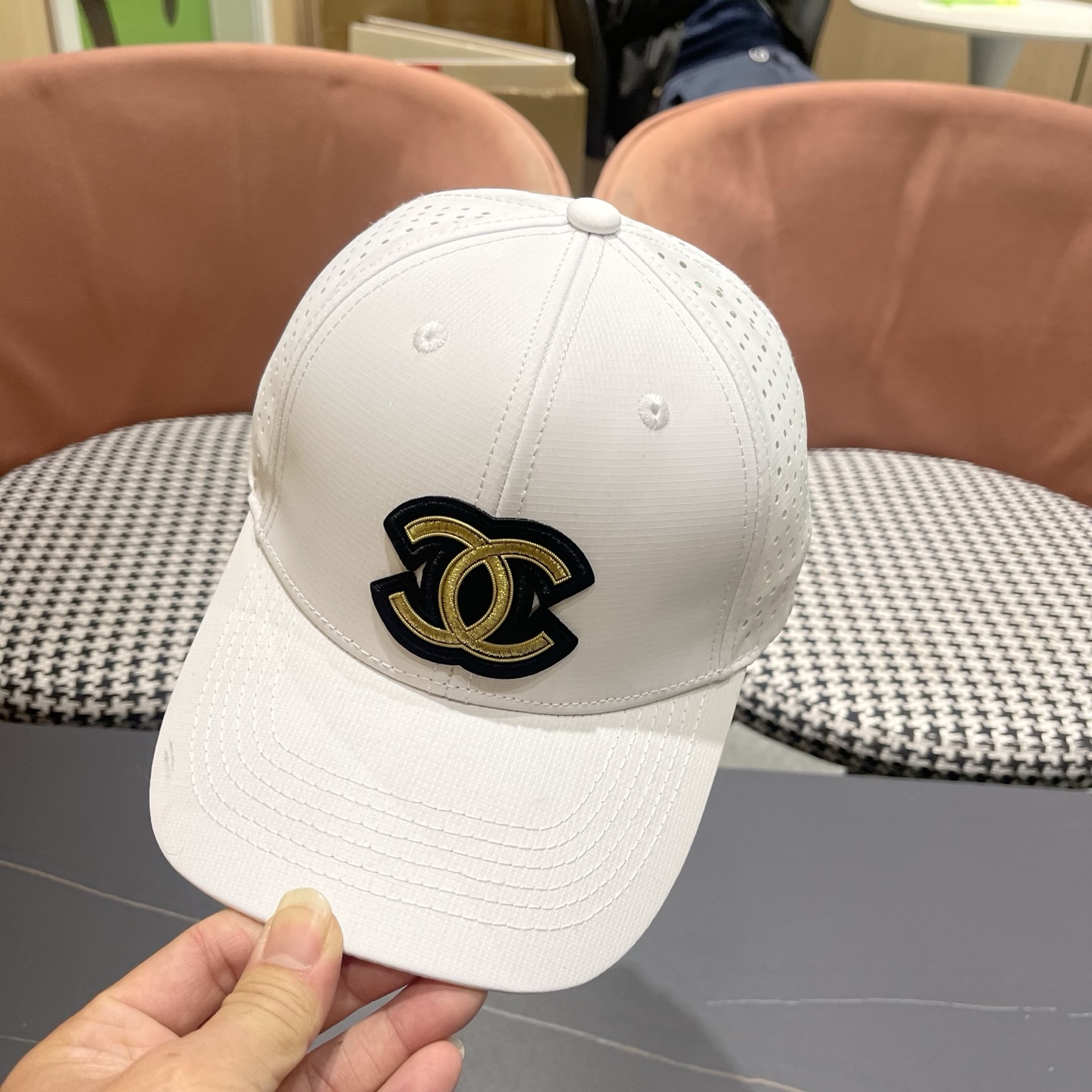🧢CHANEL香奈儿～新款典经款棒球帽，细节做都工很精致，经典男女都🉑