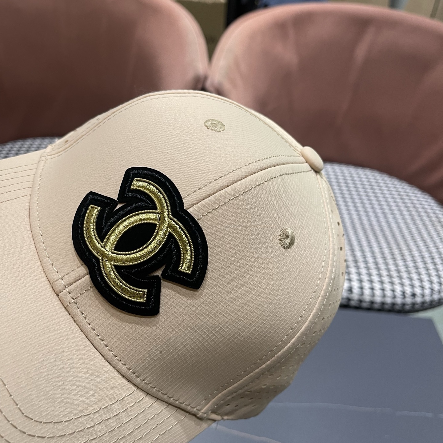 🧢CHANEL香奈儿～新款典经款棒球帽，细节做都工很精致，经典男女都🉑