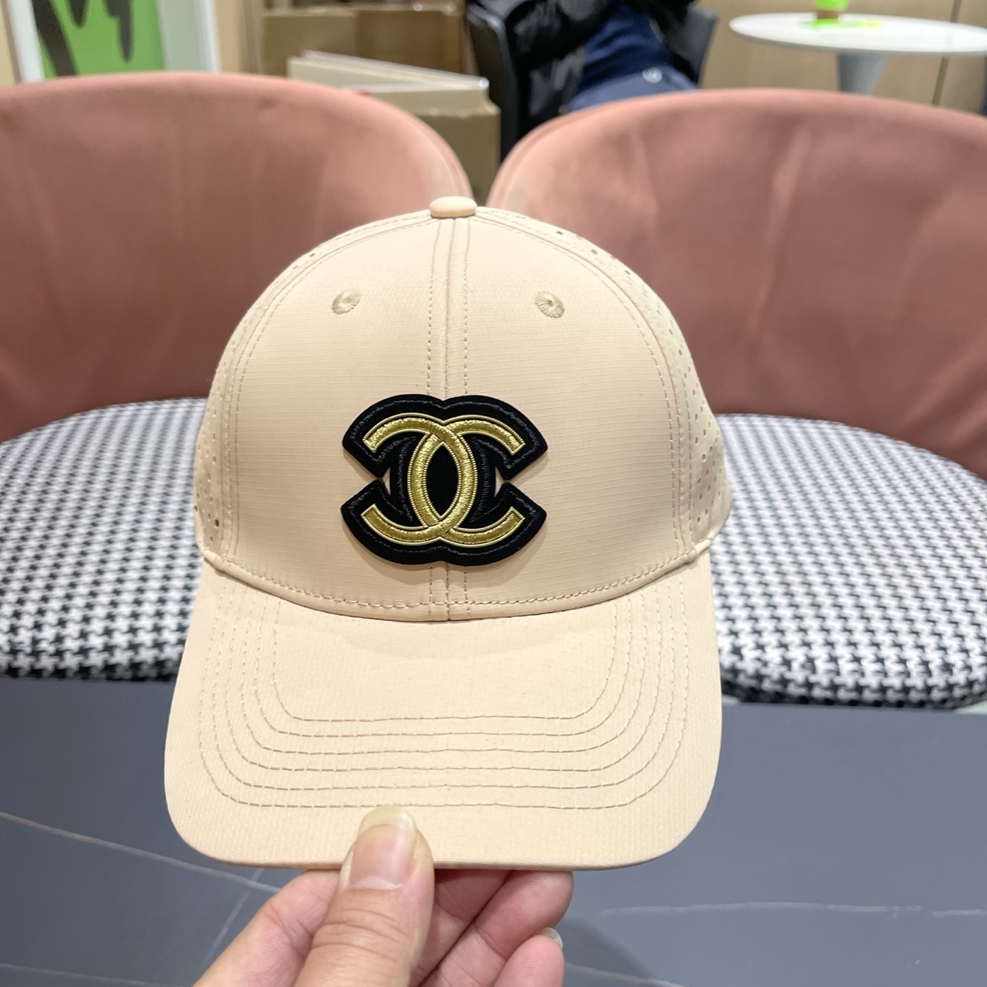 🧢CHANEL香奈儿～新款典经款棒球帽，细节做都工很精致，经典男女都🉑