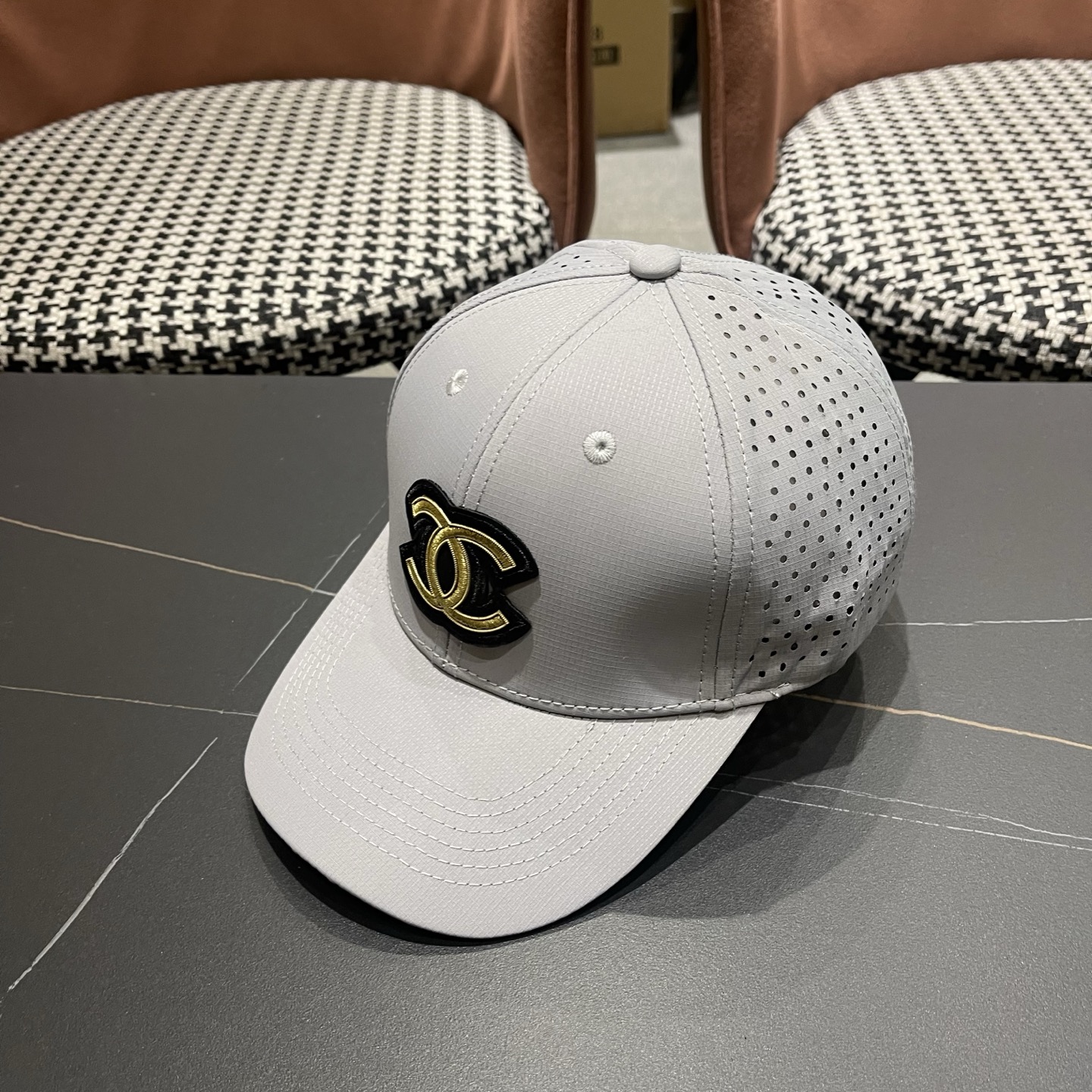 🧢CHANEL香奈儿～新款典经款棒球帽，细节做都工很精致，经典男女都🉑