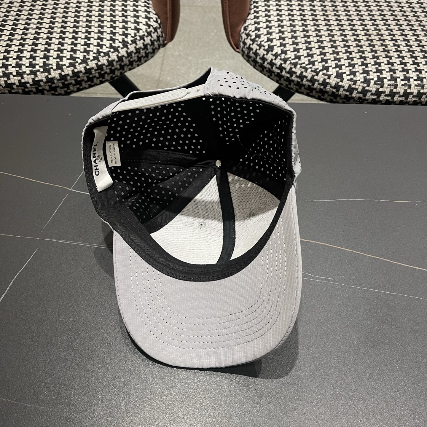 🧢CHANEL香奈儿～新款典经款棒球帽，细节做都工很精致，经典男女都🉑