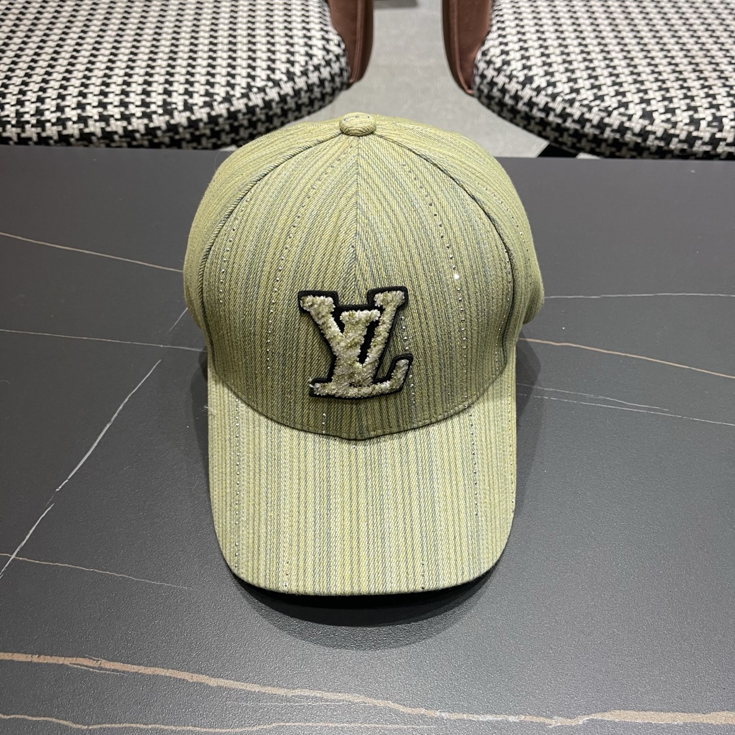 🧢LV路易威登棒球帽，非常经典的经典，流行的复古美，四季可用，出门必备，非常显脸小