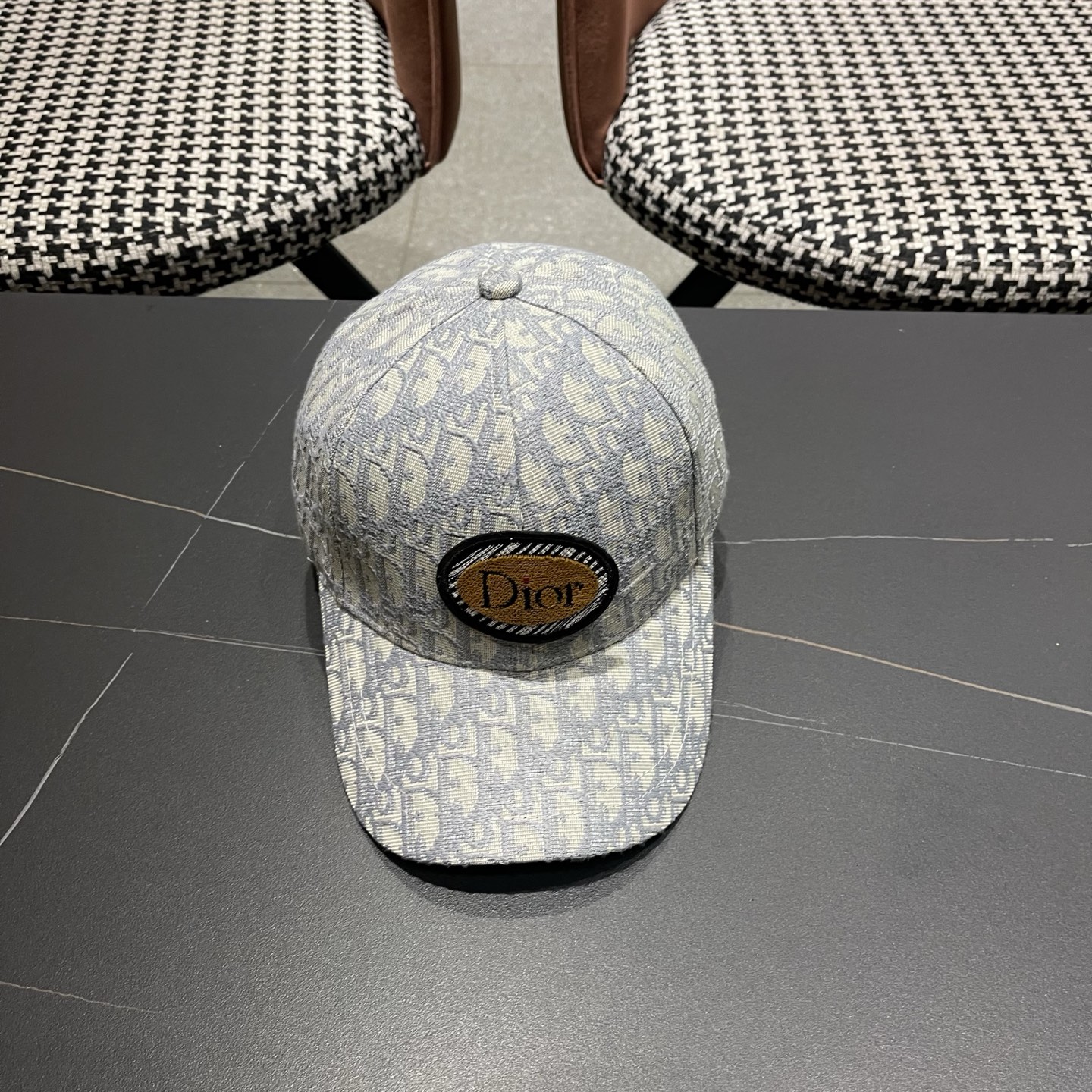 Dior(迪奥)新款原单棒球帽， Dior老花，复古韵味十足，专柜断货热门，1:1开模订制，原版帆布料纯