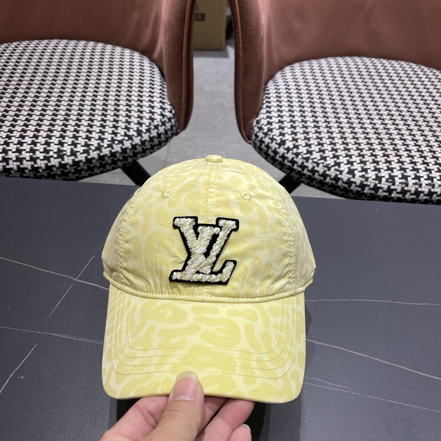 LouiVuittonLV👒新款路易威登棒球帽，简单大方 男女通用遮阳帽，
