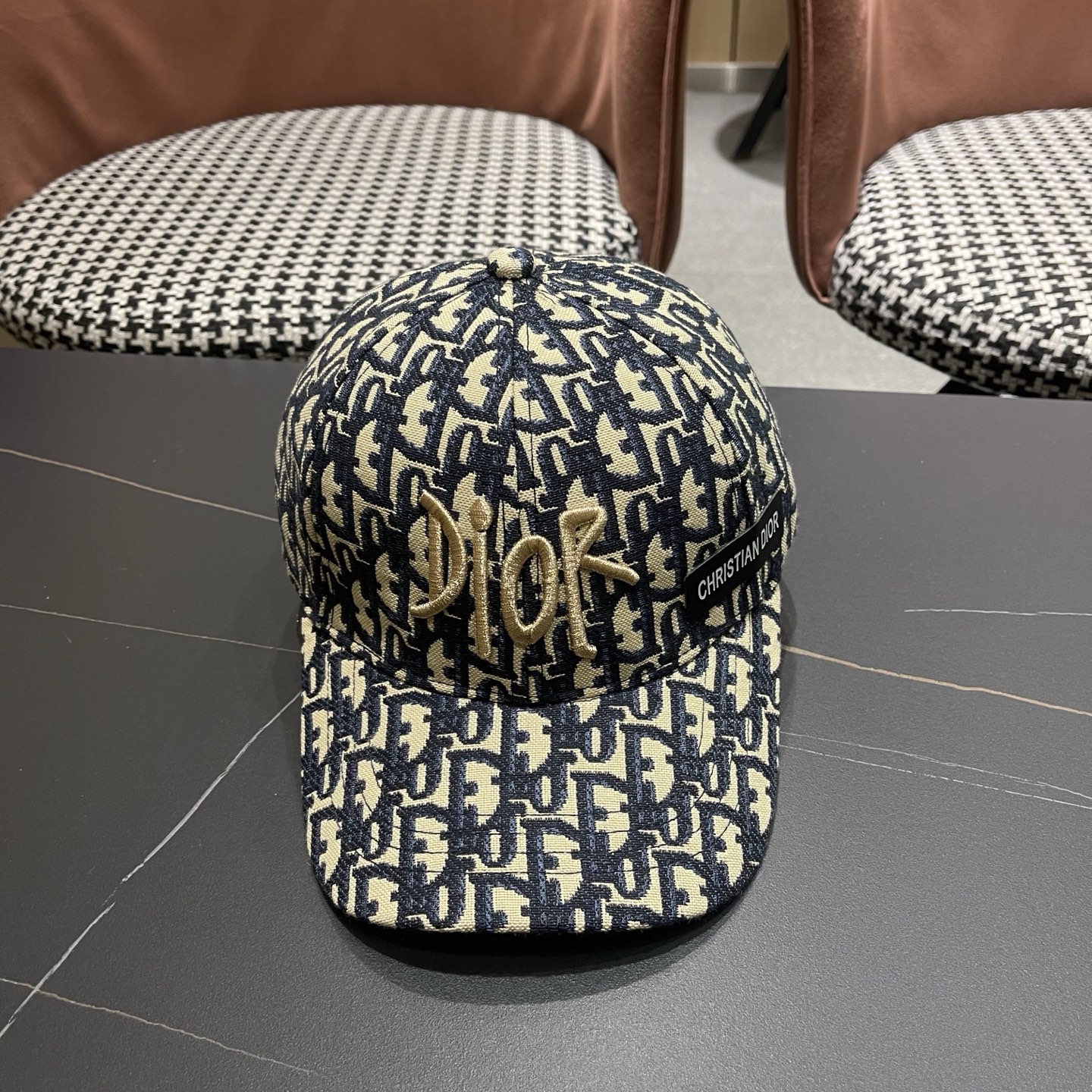 DIOR迪奥 官网同步新款发布 D家棒球帽🧢超级火爆
