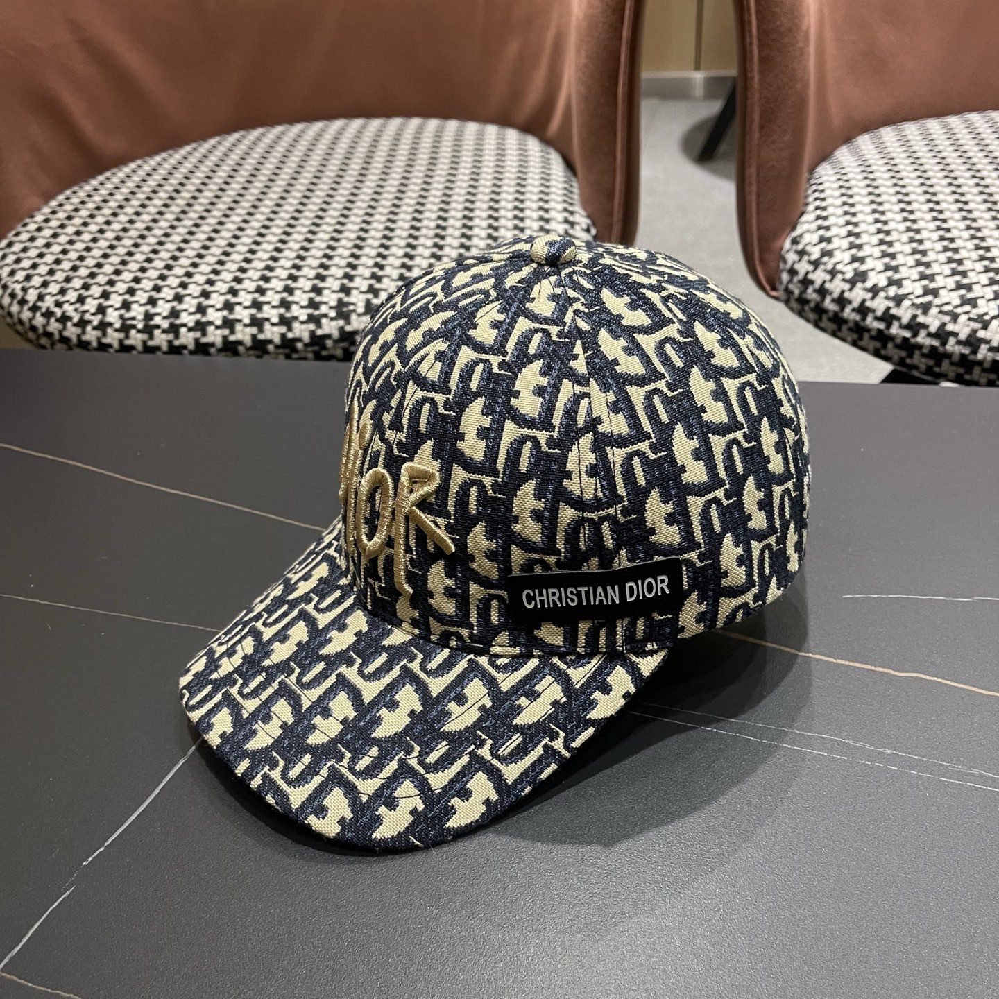 DIOR迪奥 官网同步新款发布 D家棒球帽🧢超级火爆