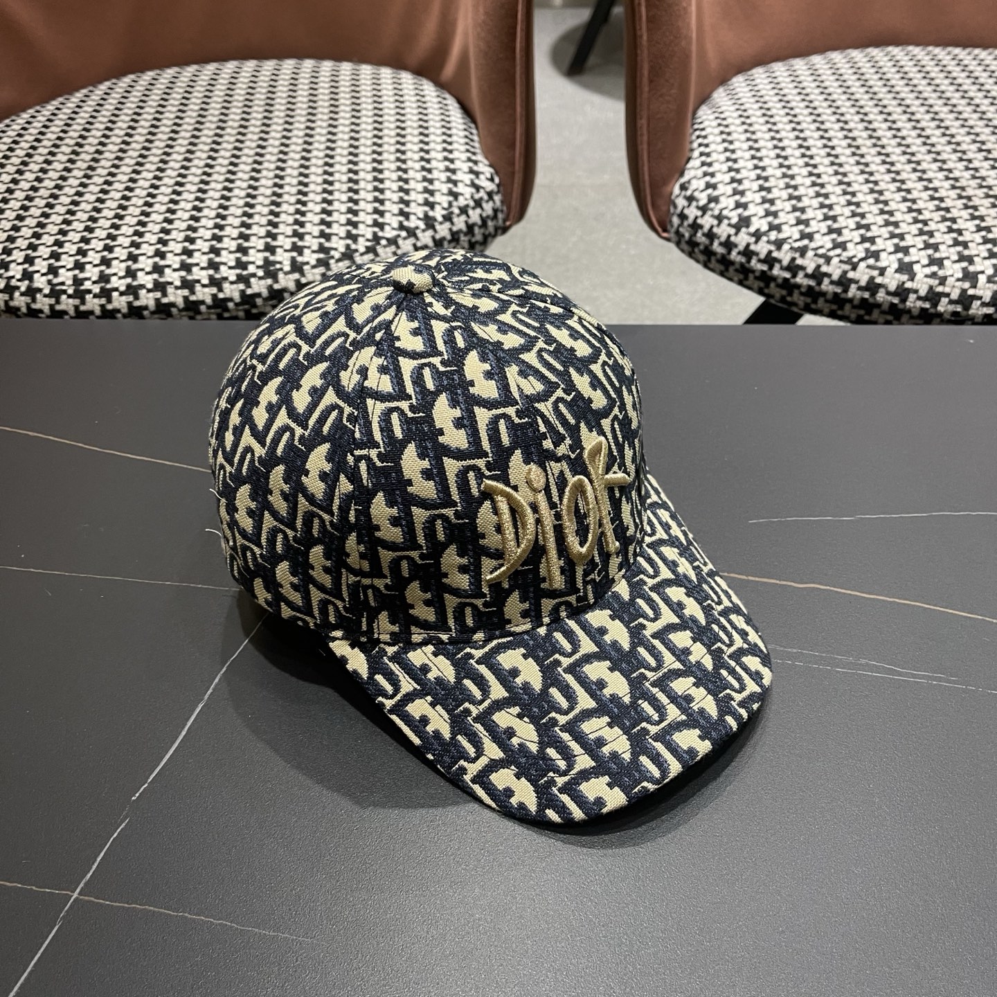 DIOR迪奥 官网同步新款发布 D家棒球帽🧢超级火爆