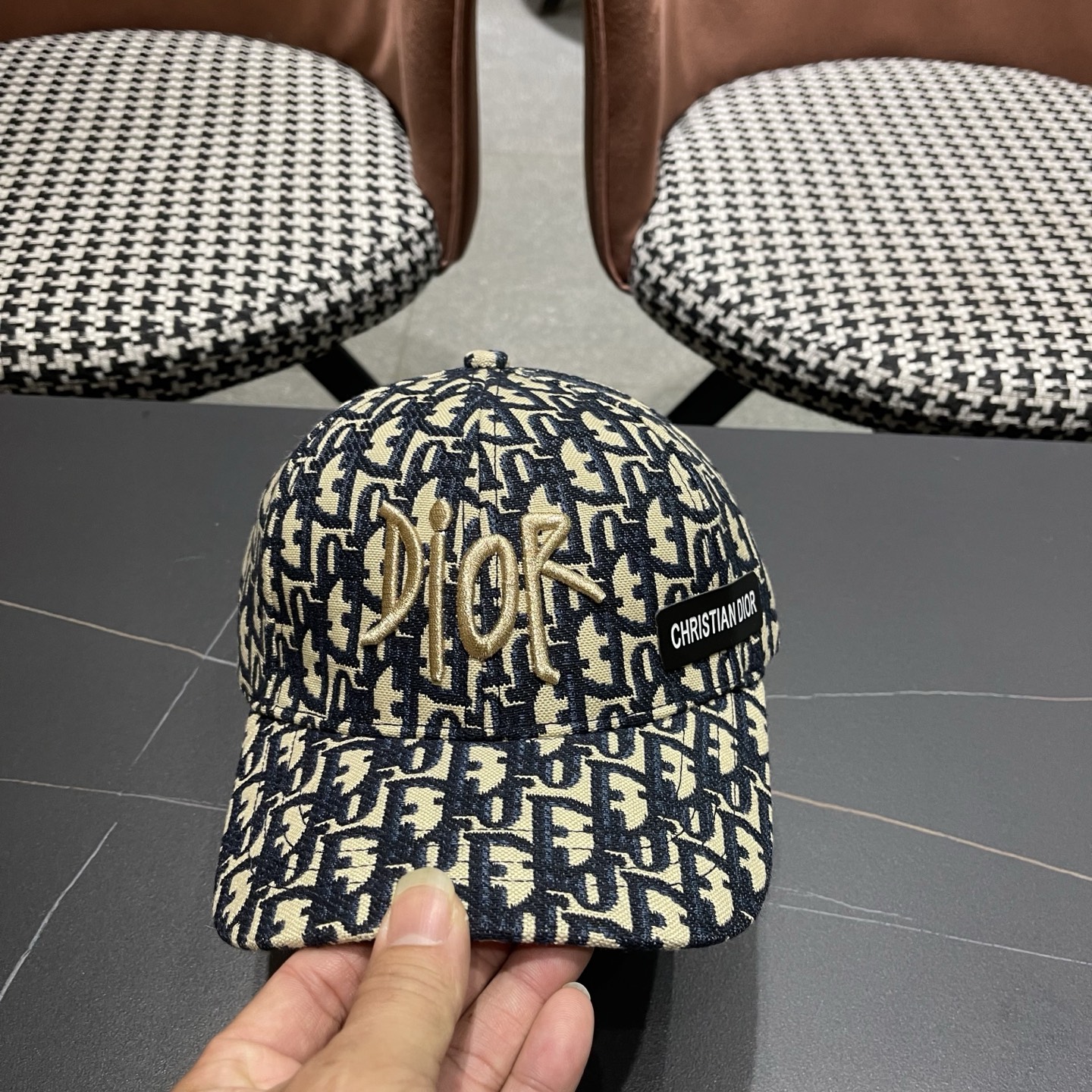 DIOR迪奥 官网同步新款发布 D家棒球帽🧢超级火爆