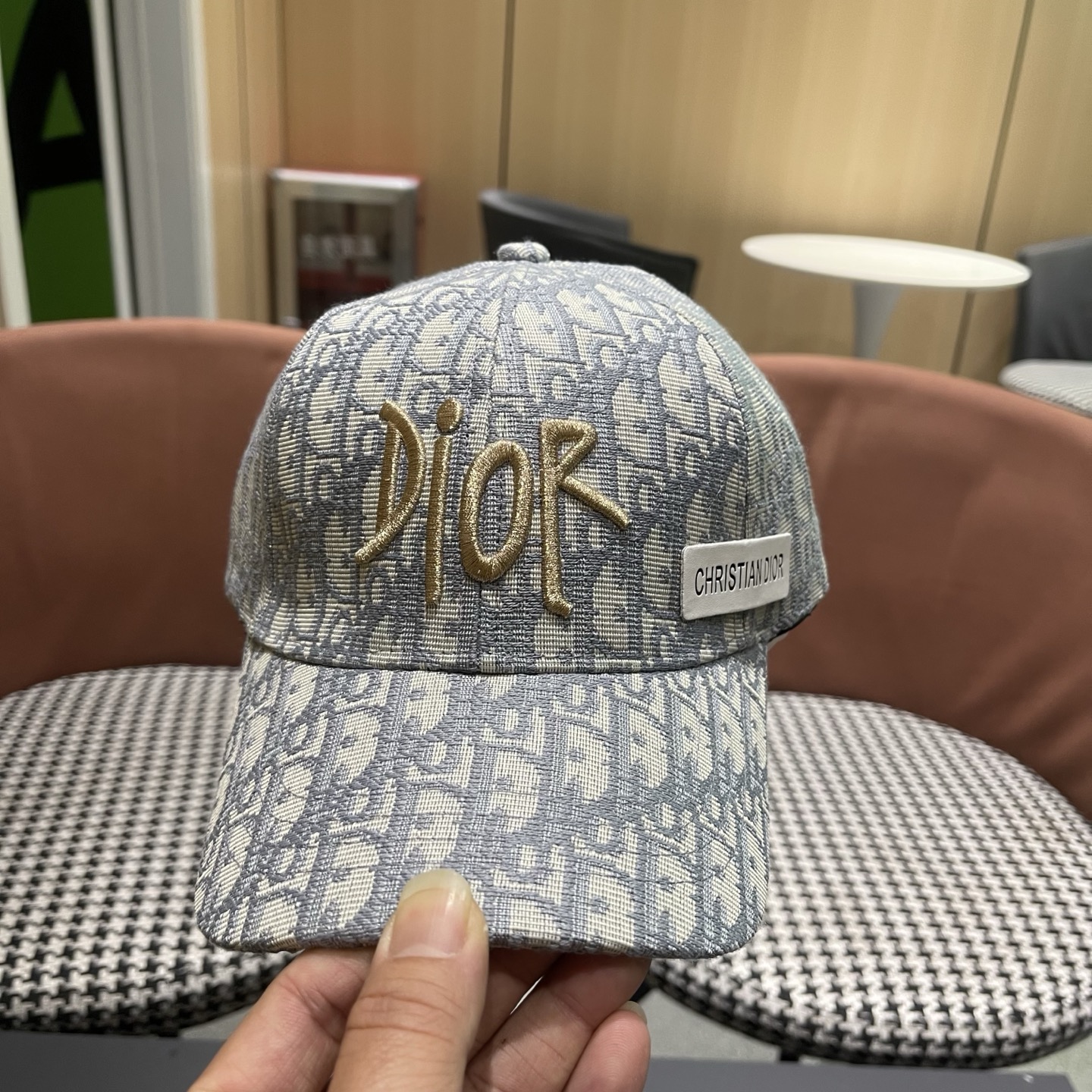 DIOR迪奥 官网同步新款发布 D家棒球帽🧢超级火爆