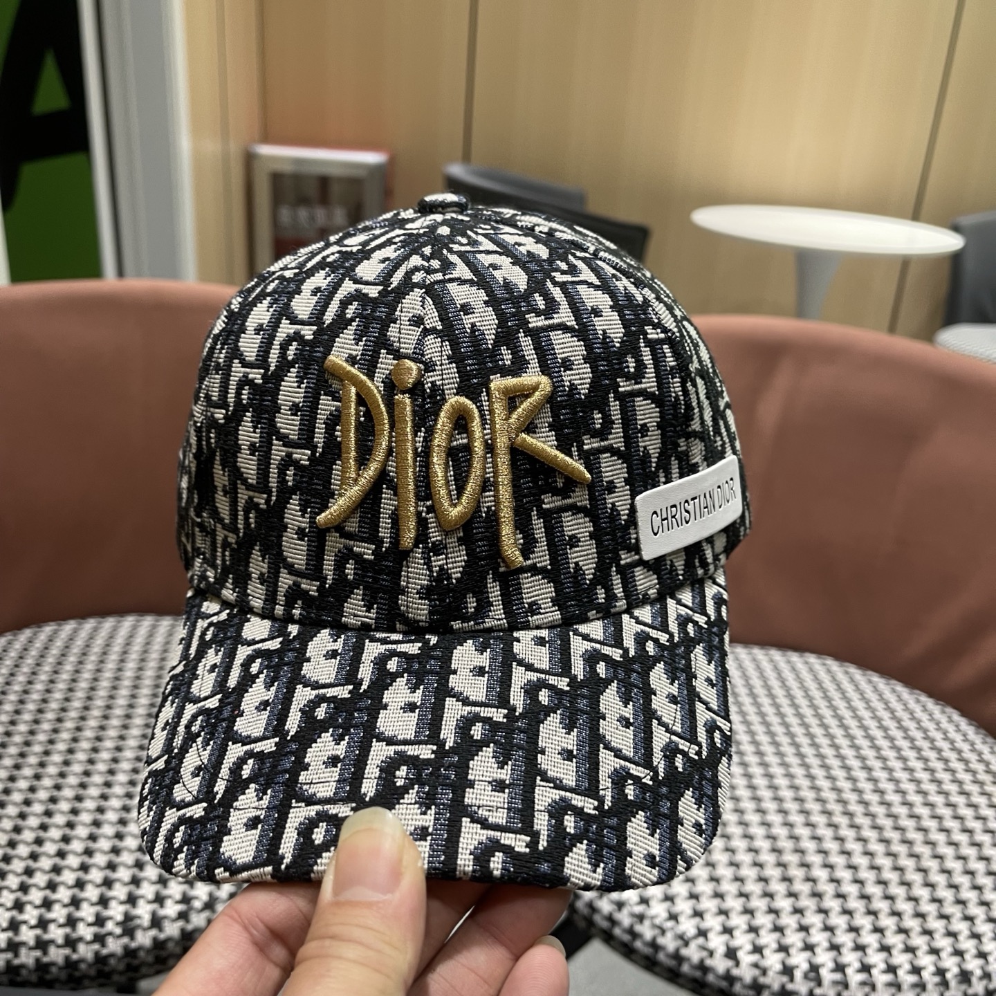 DIOR迪奥 官网同步新款发布 D家棒球帽🧢超级火爆
