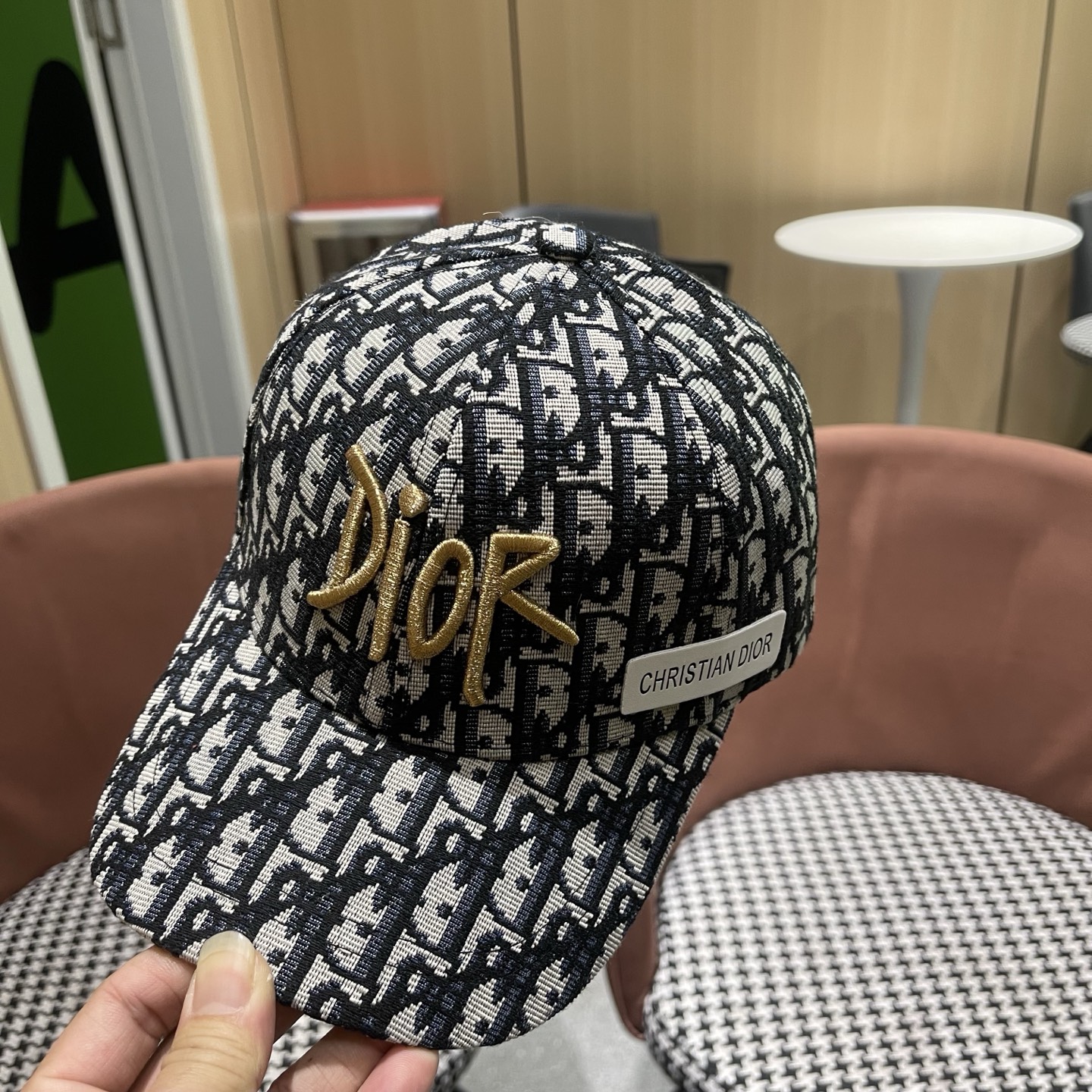DIOR迪奥 官网同步新款发布 D家棒球帽🧢超级火爆