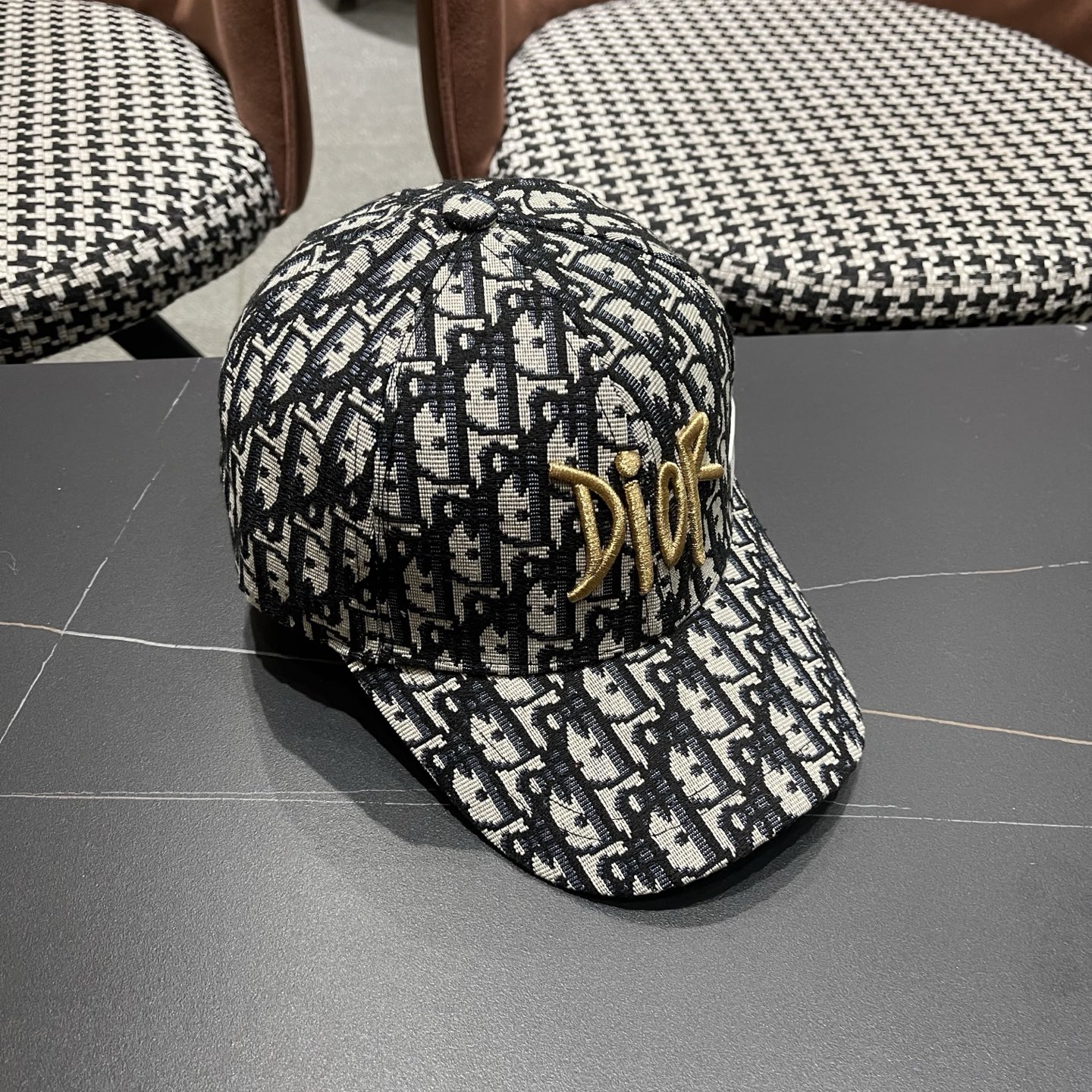 DIOR迪奥 官网同步新款发布 D家棒球帽🧢超级火爆