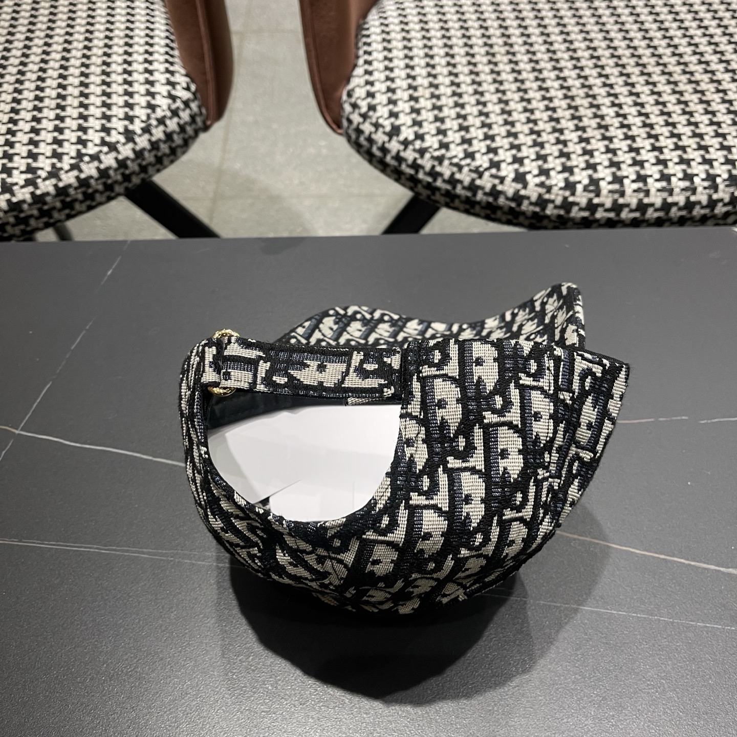 DIOR迪奥 官网同步新款发布 D家棒球帽🧢超级火爆