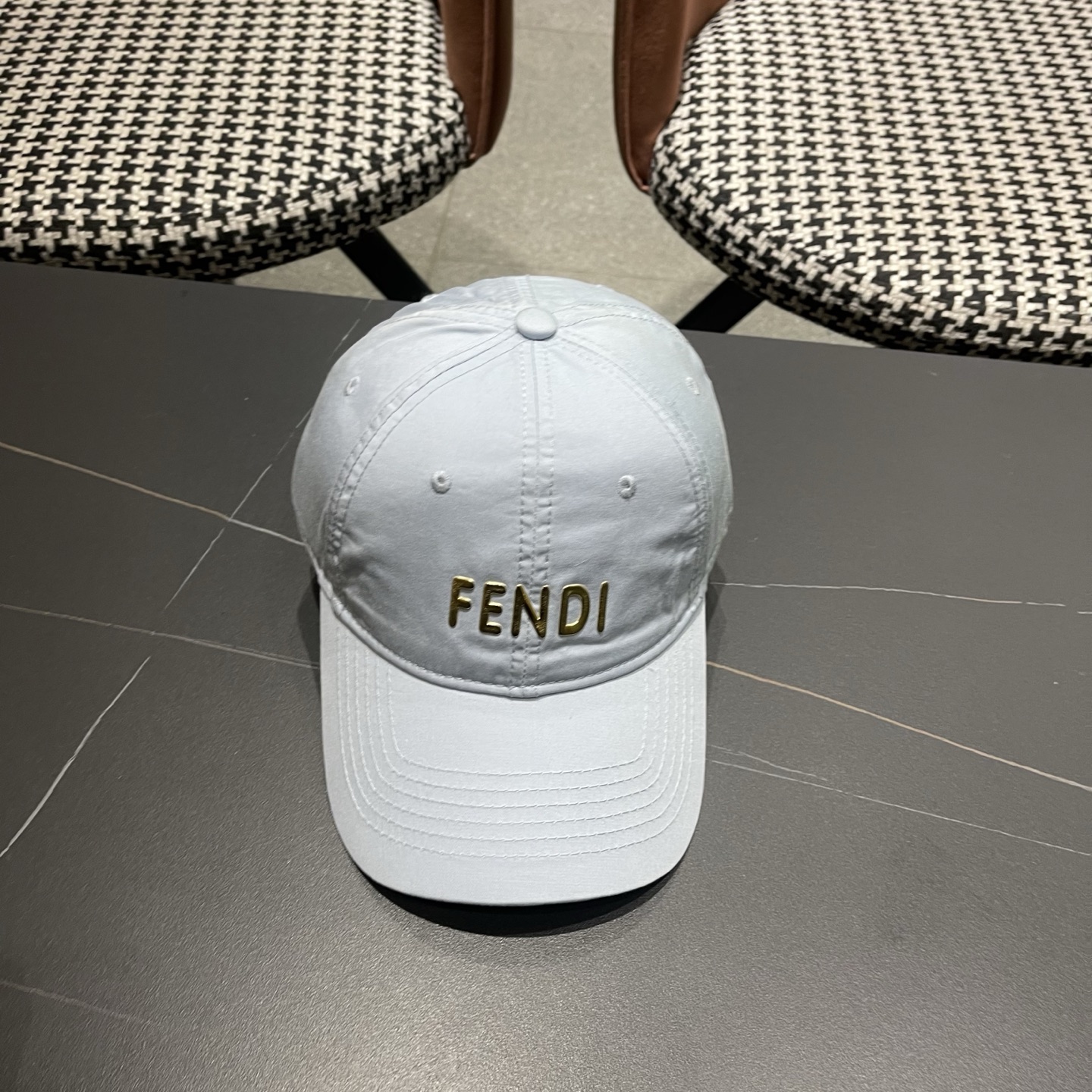 FENDI芬迪 新款棒球帽🧢 气质穿搭单品，质量杠杠[强]