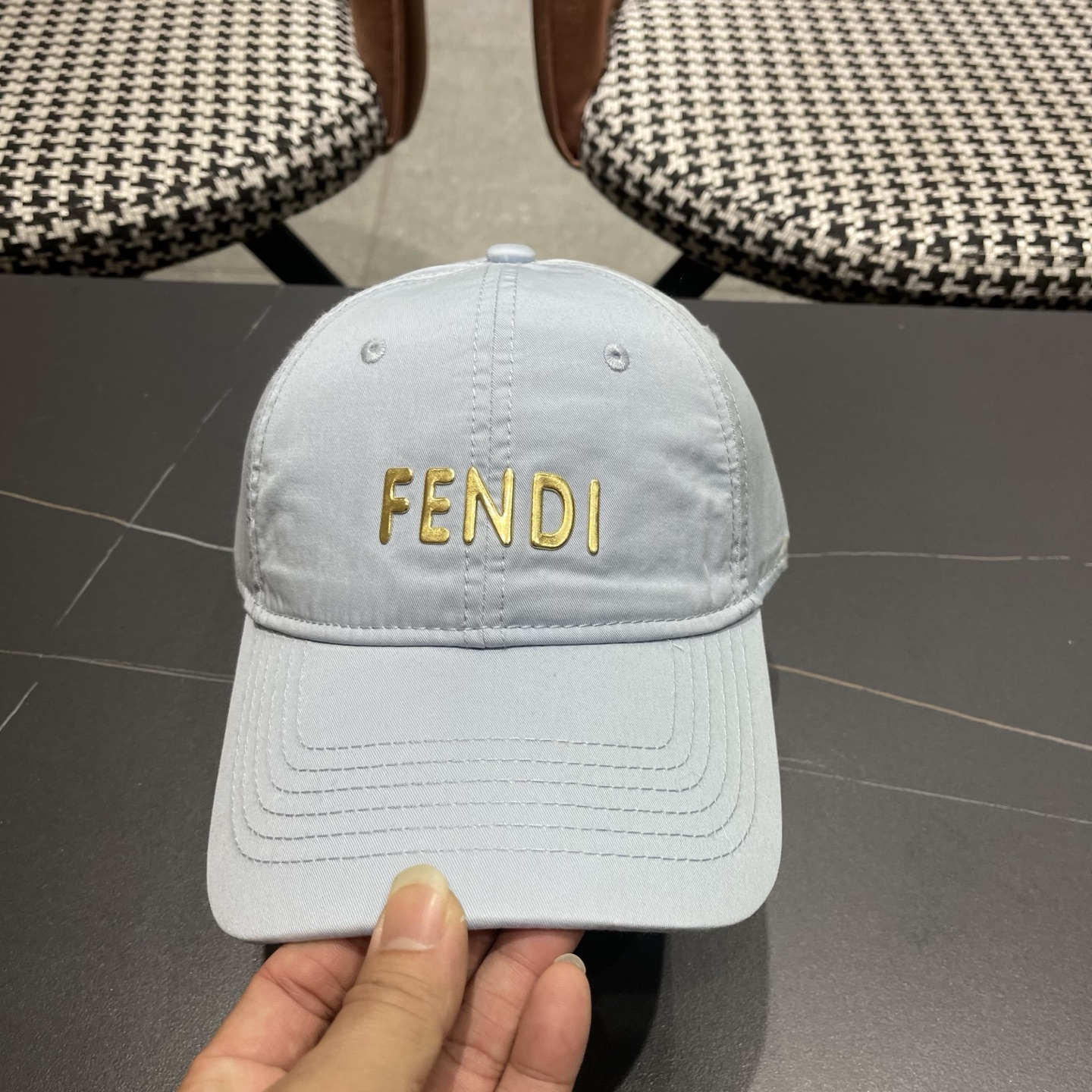 FENDI芬迪 新款棒球帽🧢 气质穿搭单品，质量杠杠[强]