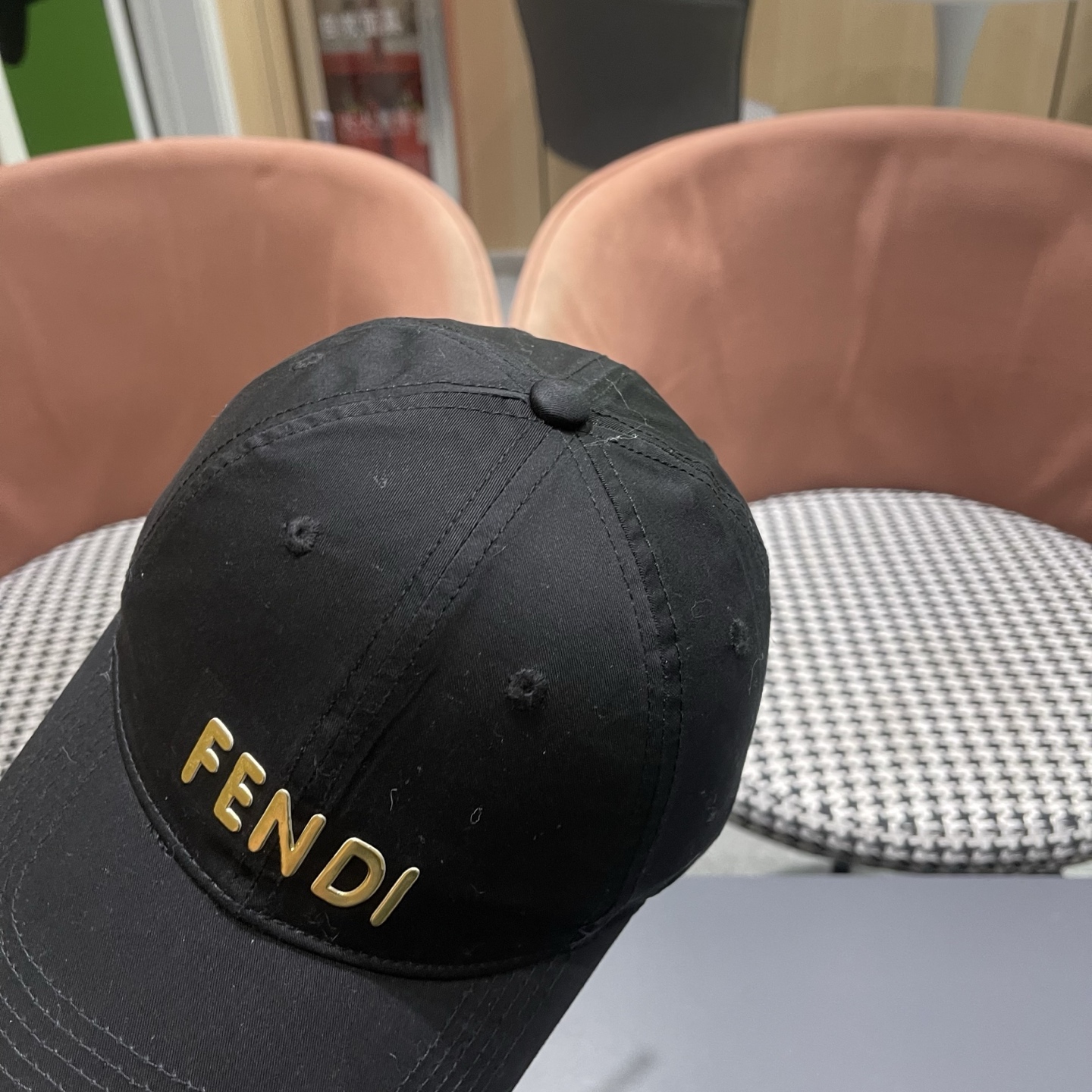 FENDI芬迪 新款棒球帽🧢 气质穿搭单品，质量杠杠[强]