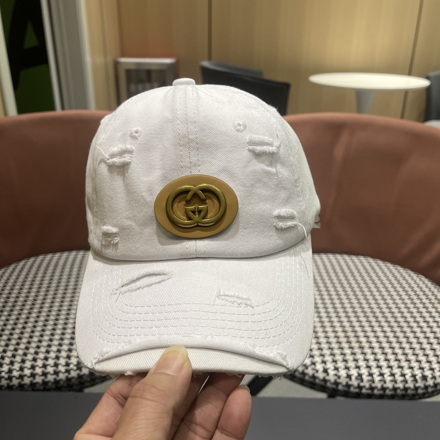 古奇GUCCI 👒破洞新款棒球帽，简单大方 男女通用遮阳帽