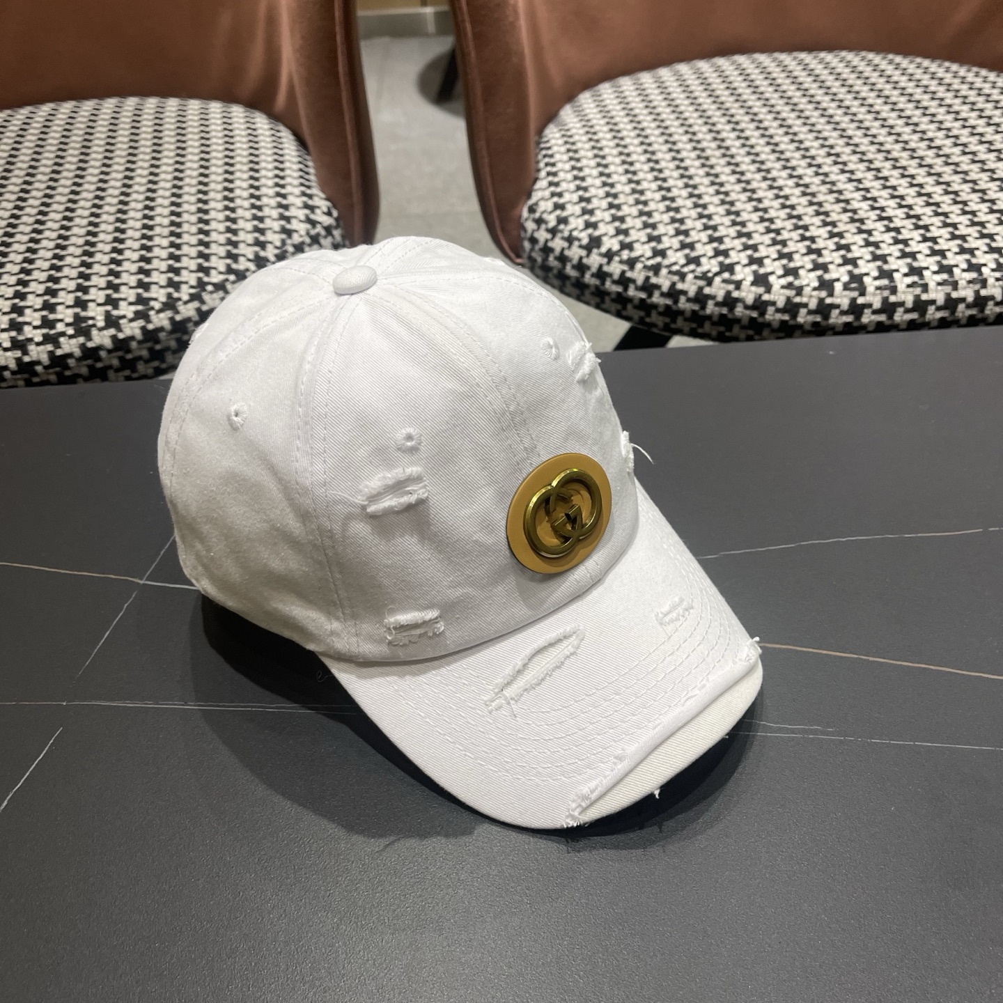古奇GUCCI 👒破洞新款棒球帽，简单大方 男女通用遮阳帽