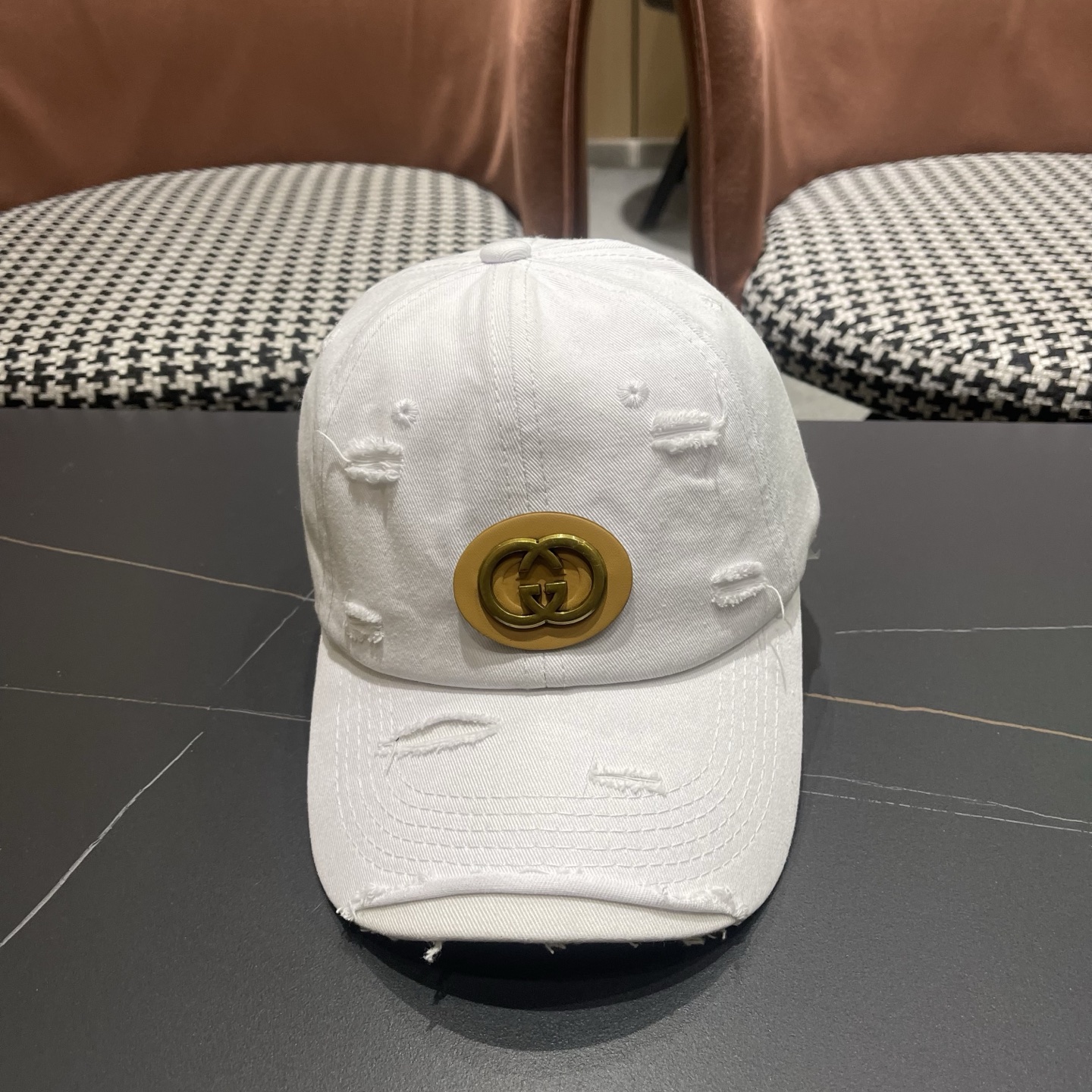 古奇GUCCI 👒破洞新款棒球帽，简单大方 男女通用遮阳帽