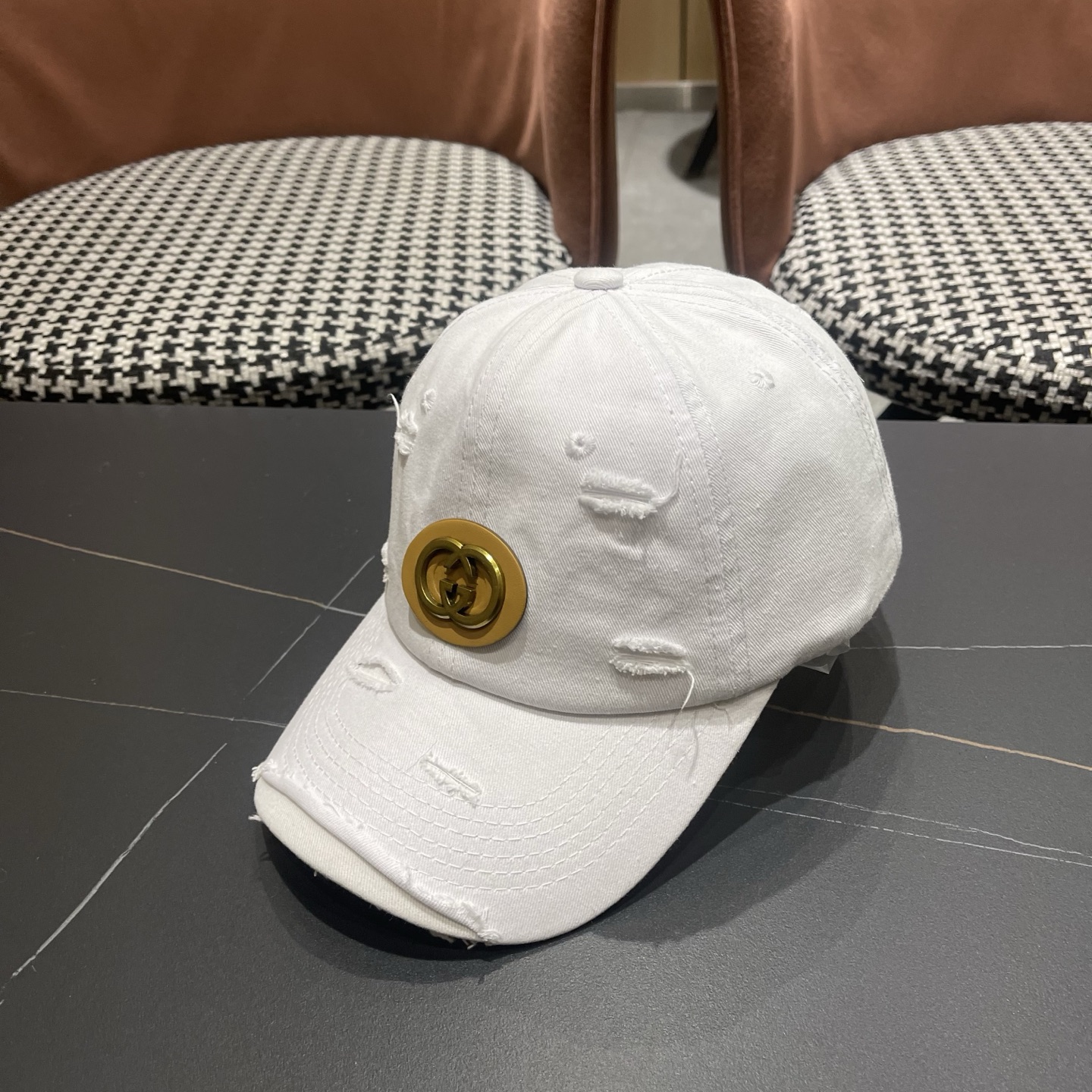 古奇GUCCI 👒破洞新款棒球帽，简单大方 男女通用遮阳帽