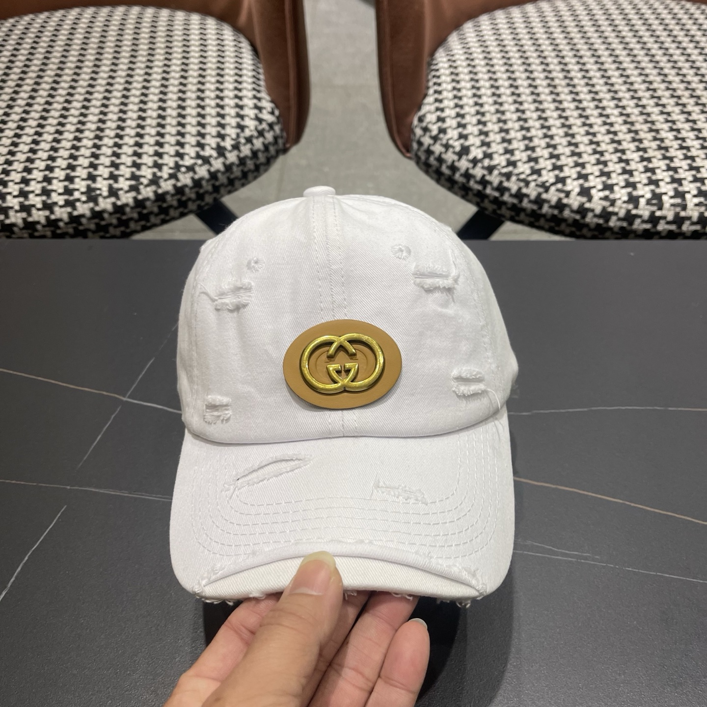 古奇GUCCI 👒破洞新款棒球帽，简单大方 男女通用遮阳帽