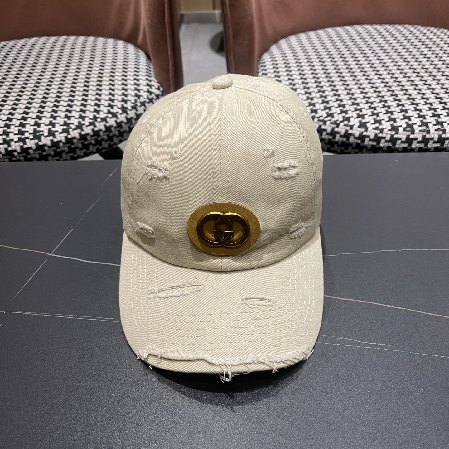 古奇GUCCI 👒破洞新款棒球帽，简单大方 男女通用遮阳帽