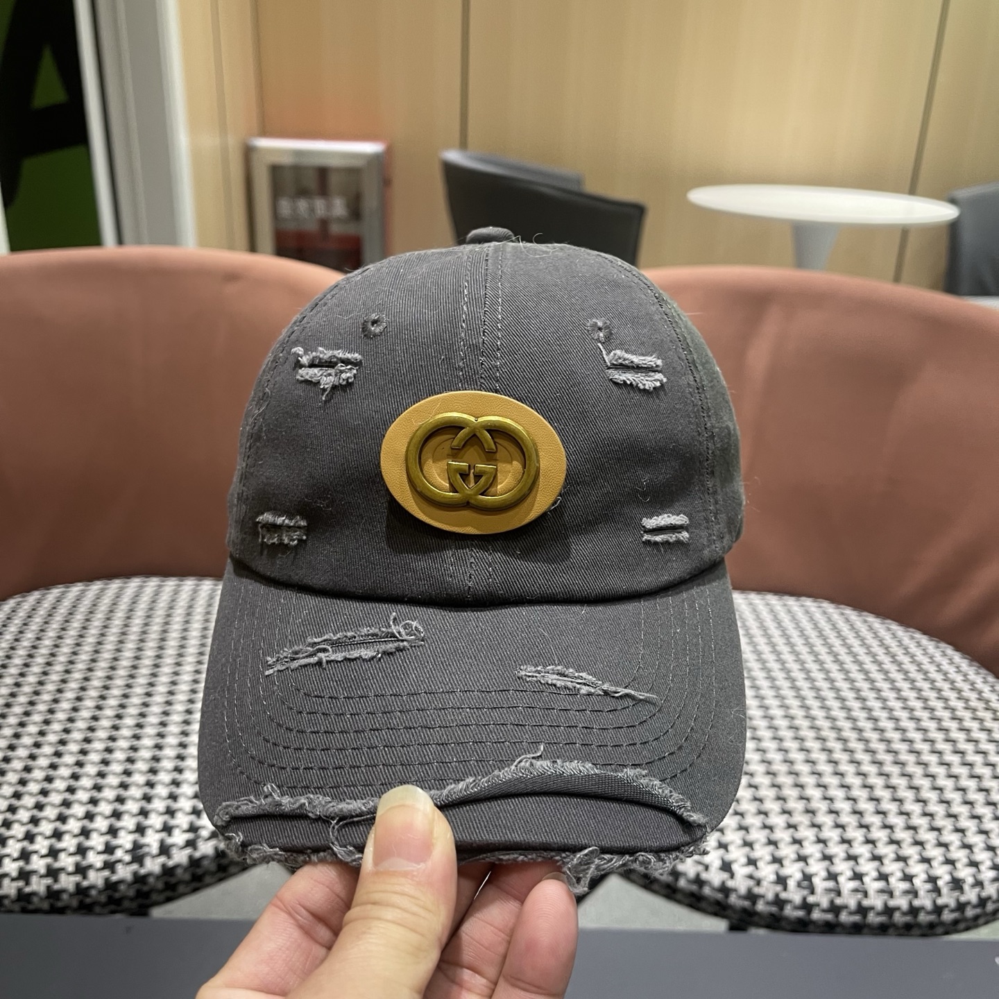 古奇GUCCI 👒破洞新款棒球帽，简单大方 男女通用遮阳帽