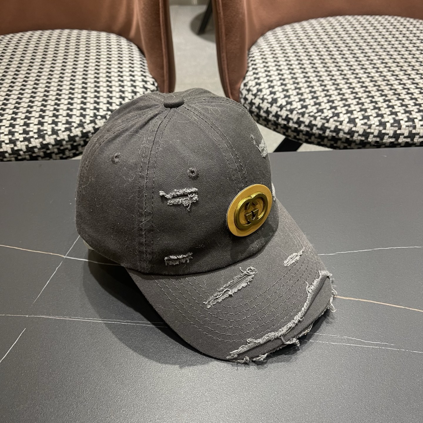 古奇GUCCI 👒破洞新款棒球帽，简单大方 男女通用遮阳帽