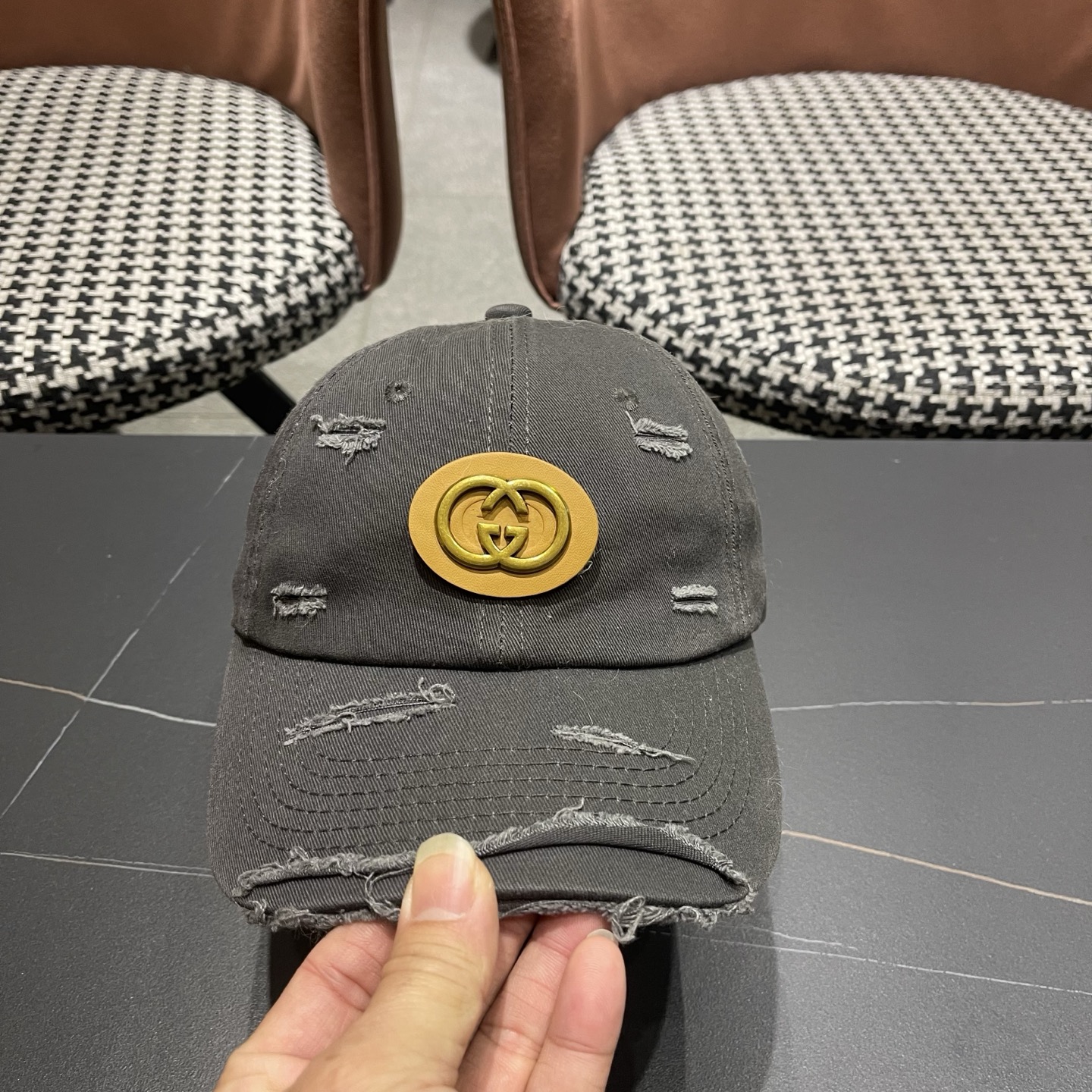 古奇GUCCI 👒破洞新款棒球帽，简单大方 男女通用遮阳帽
