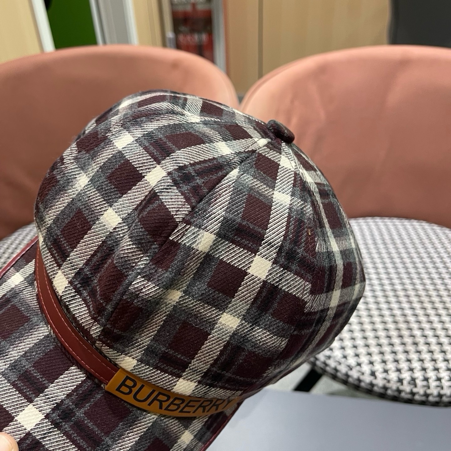 巴宝莉BURBERRY 2025秋冬季格子八角帽女显脸小复古鸭舌贝雷帽画家报童帽百搭