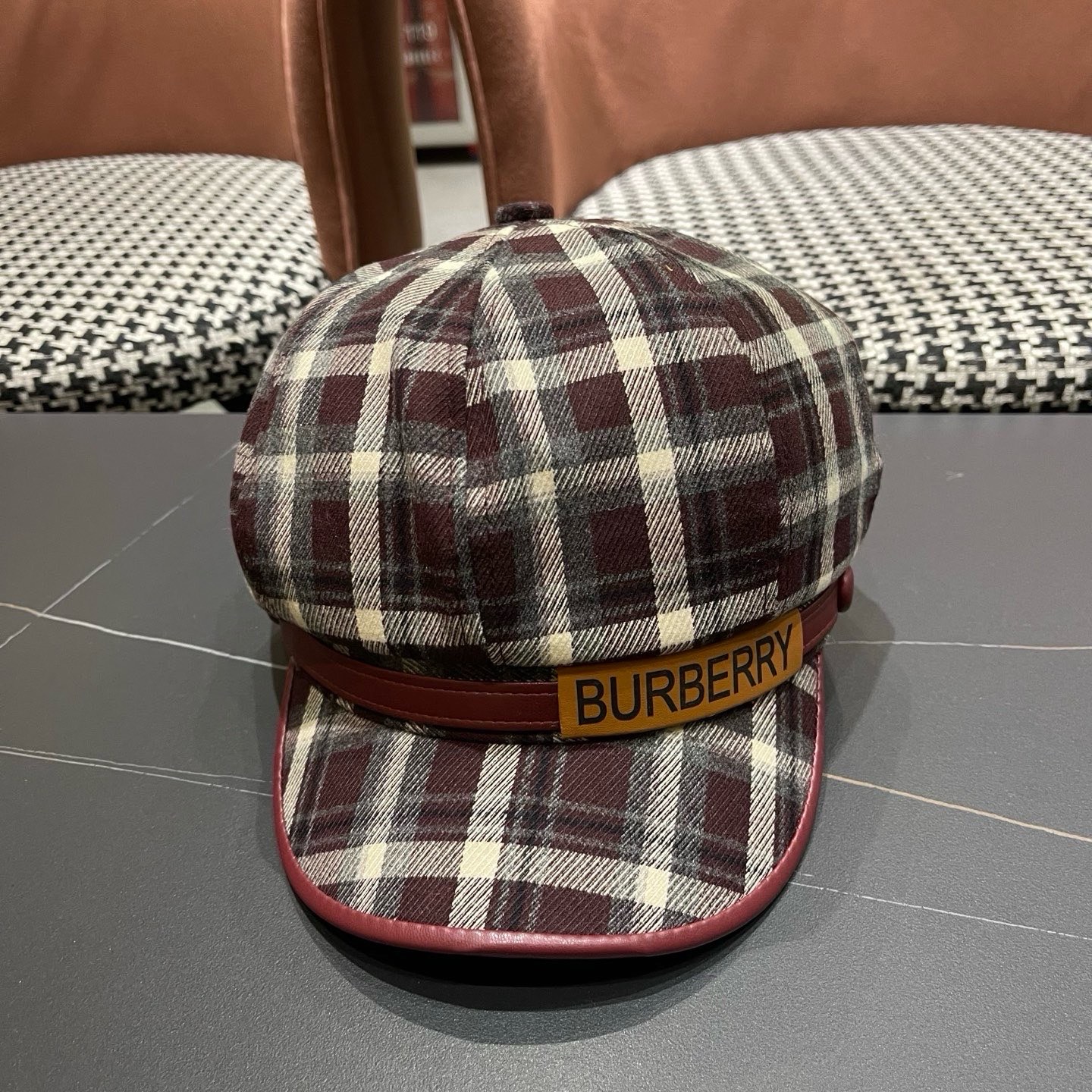 巴宝莉BURBERRY 2025秋冬季格子八角帽女显脸小复古鸭舌贝雷帽画家报童帽百搭