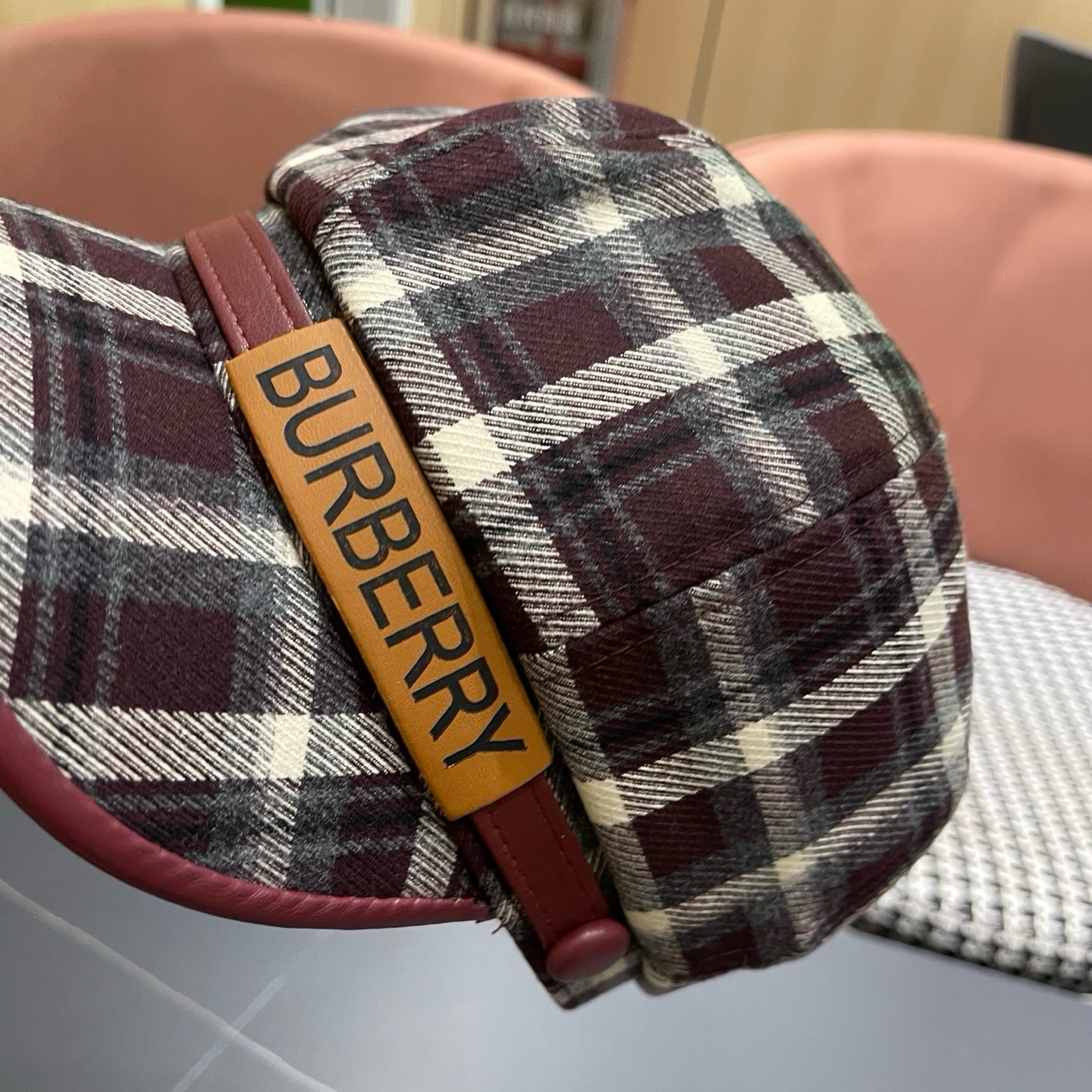 巴宝莉BURBERRY 2025秋冬季格子八角帽女显脸小复古鸭舌贝雷帽画家报童帽百搭