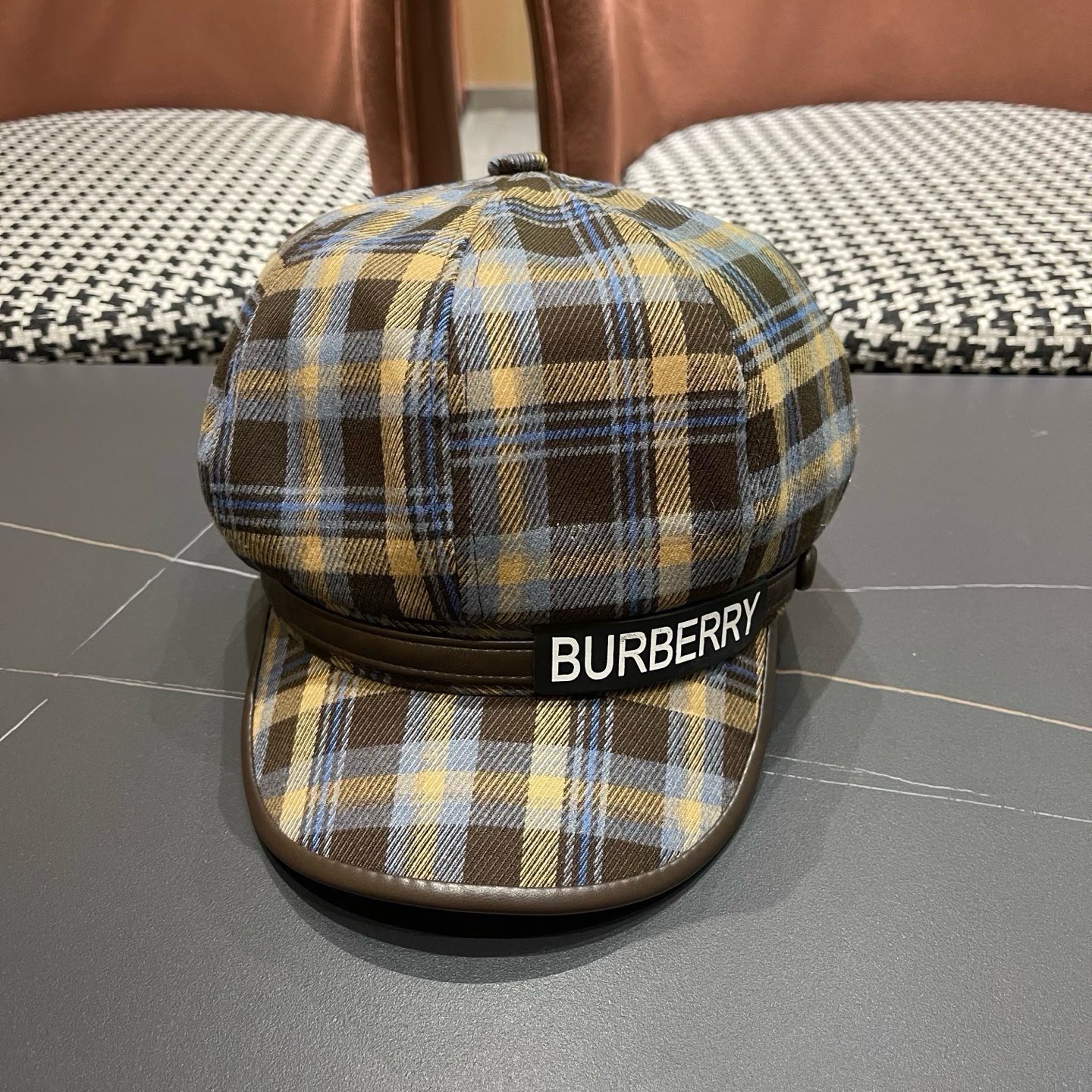巴宝莉BURBERRY 2025秋冬季格子八角帽女显脸小复古鸭舌贝雷帽画家报童帽百搭