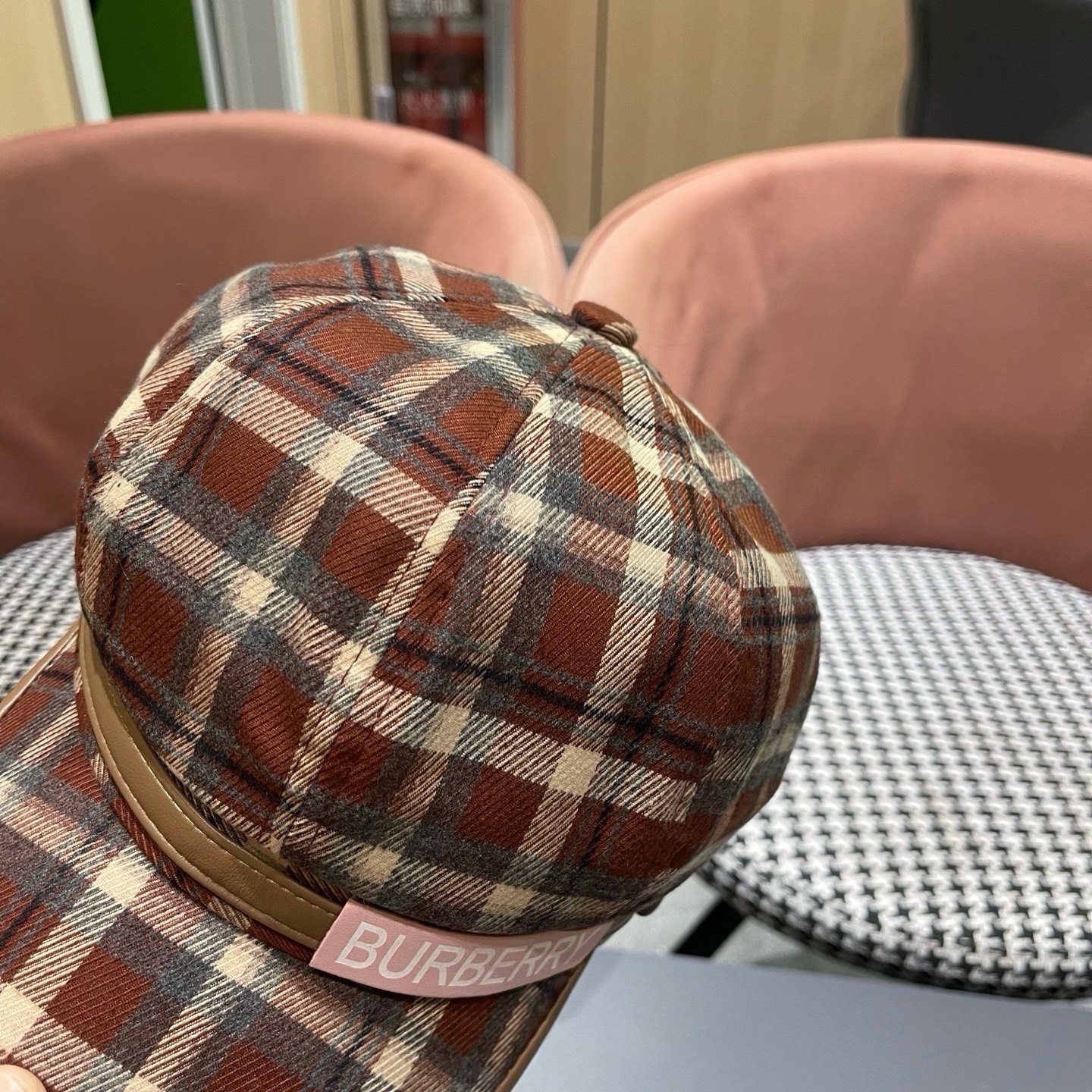 巴宝莉BURBERRY 秋冬季格子八角帽女显脸小复古鸭舌贝雷帽画家报童帽百搭