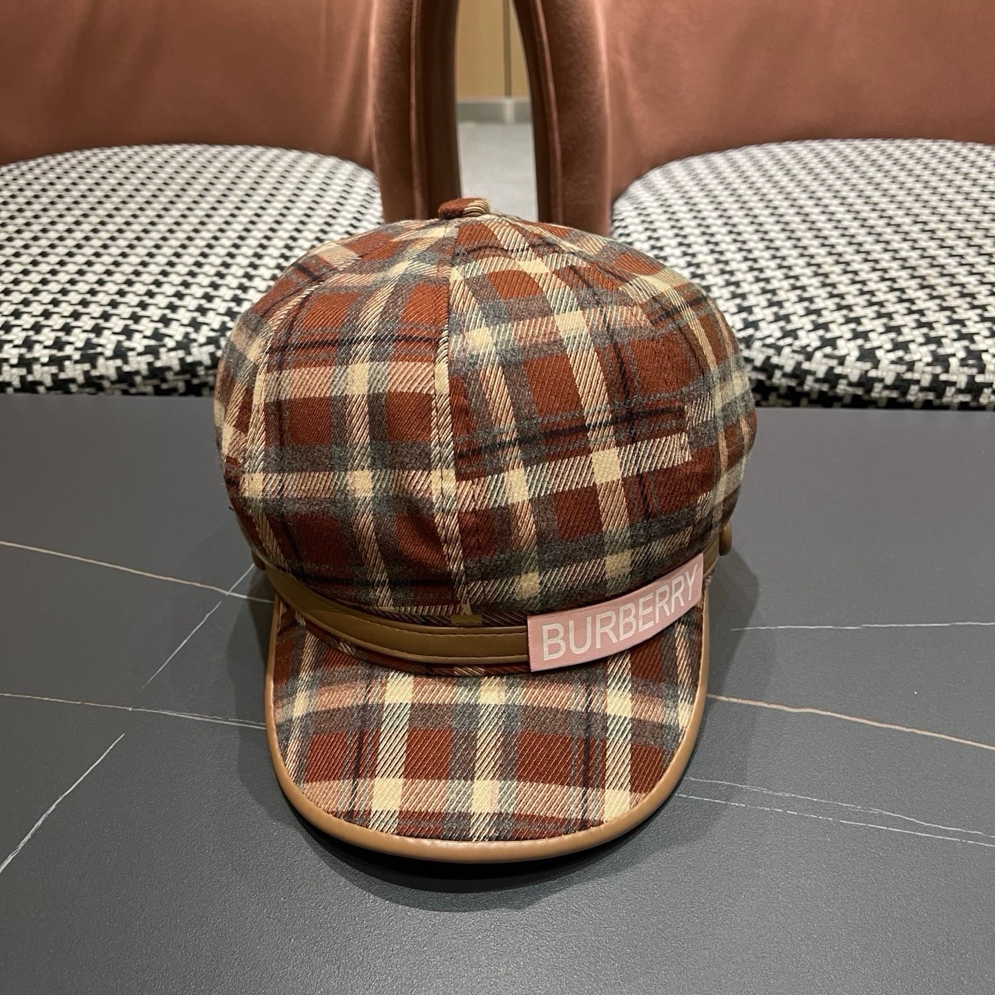 巴宝莉BURBERRY 秋冬季格子八角帽女显脸小复古鸭舌贝雷帽画家报童帽百搭