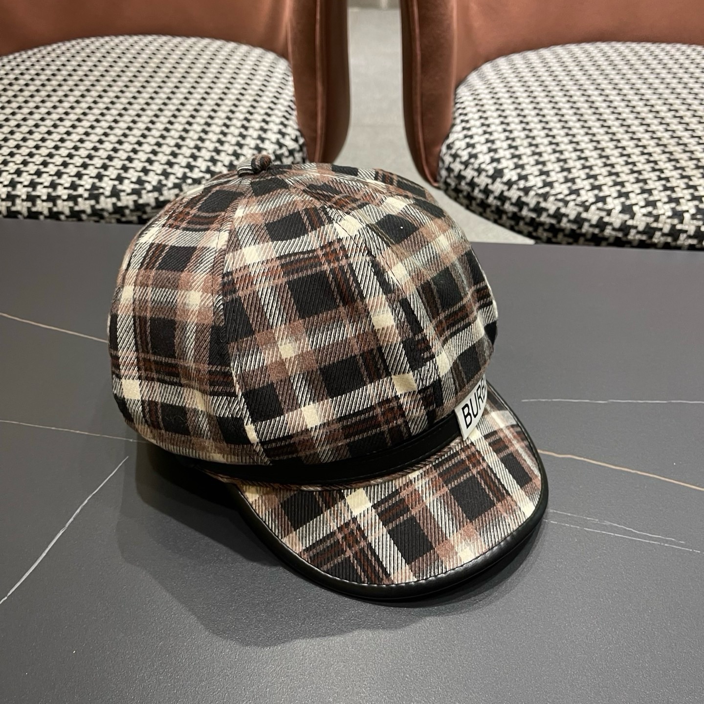 巴宝莉BURBERRY 秋冬季格子八角帽女显脸小复古鸭舌贝雷帽画家报童帽百搭