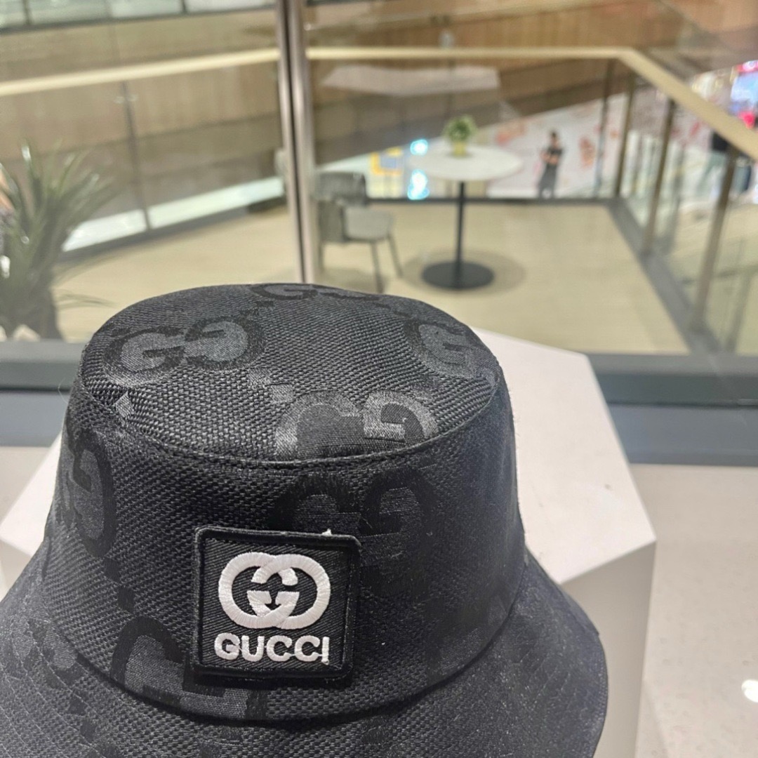 GUCCI  古奇 新款韩版原单可爱小熊熊渔夫帽🧢高品质，休闲风格，低調奢華，超级时尚的颜色，潮流百搭