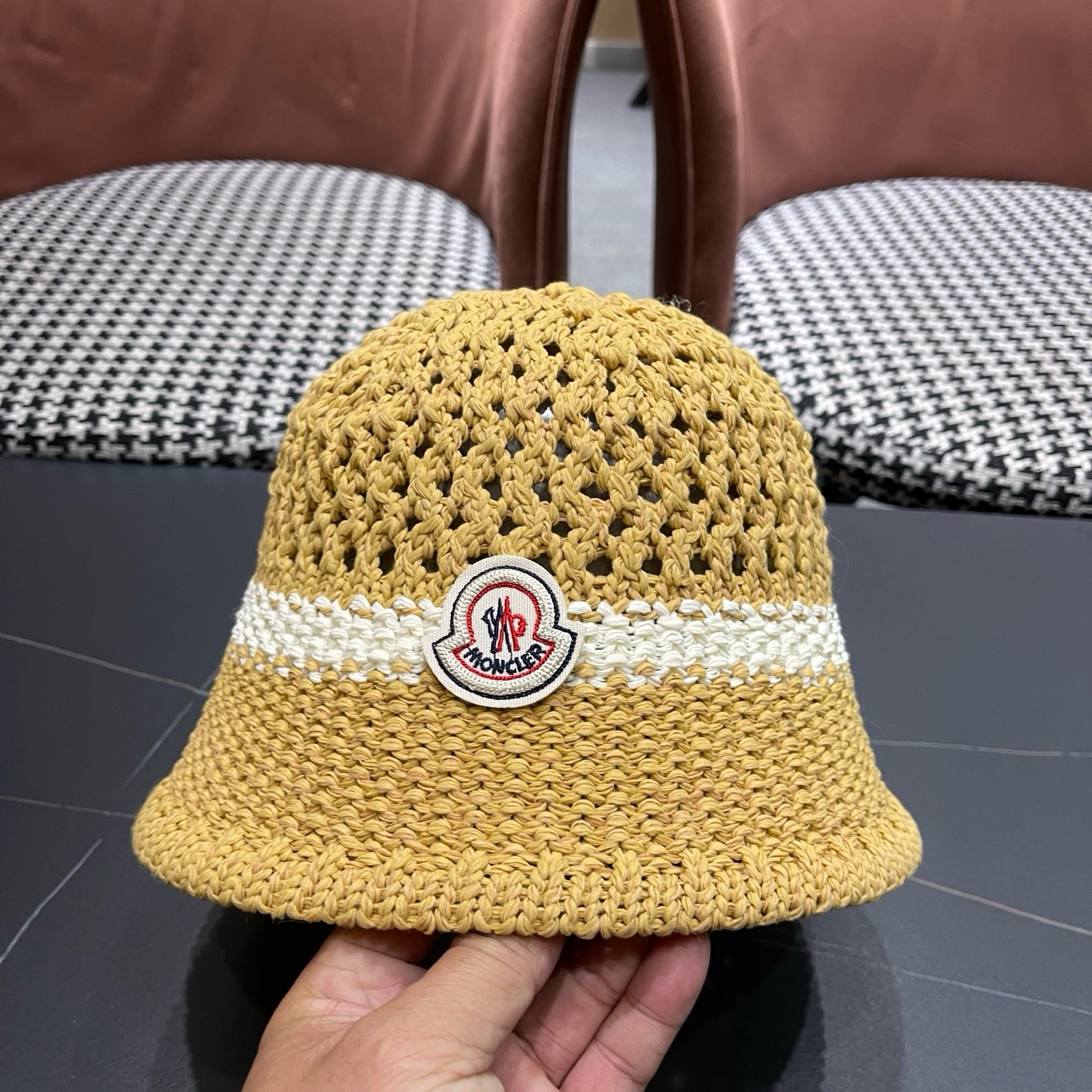 MONCLER（蒙口）缕空透气渔夫帽女夏季新款遮阳防晒显脸小盆帽户外休闲太阳帽