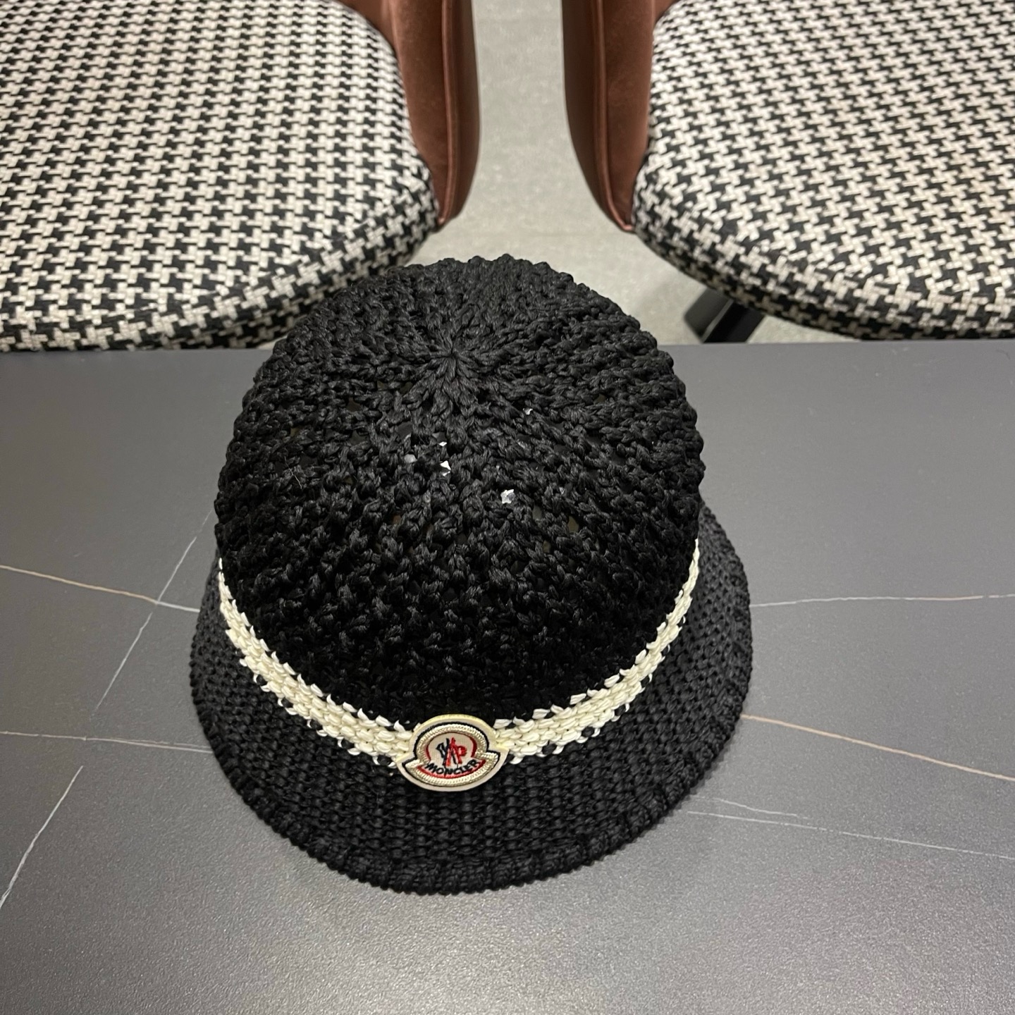 MONCLER（蒙口）缕空透气渔夫帽女夏季新款遮阳防晒显脸小盆帽户外休闲太阳帽