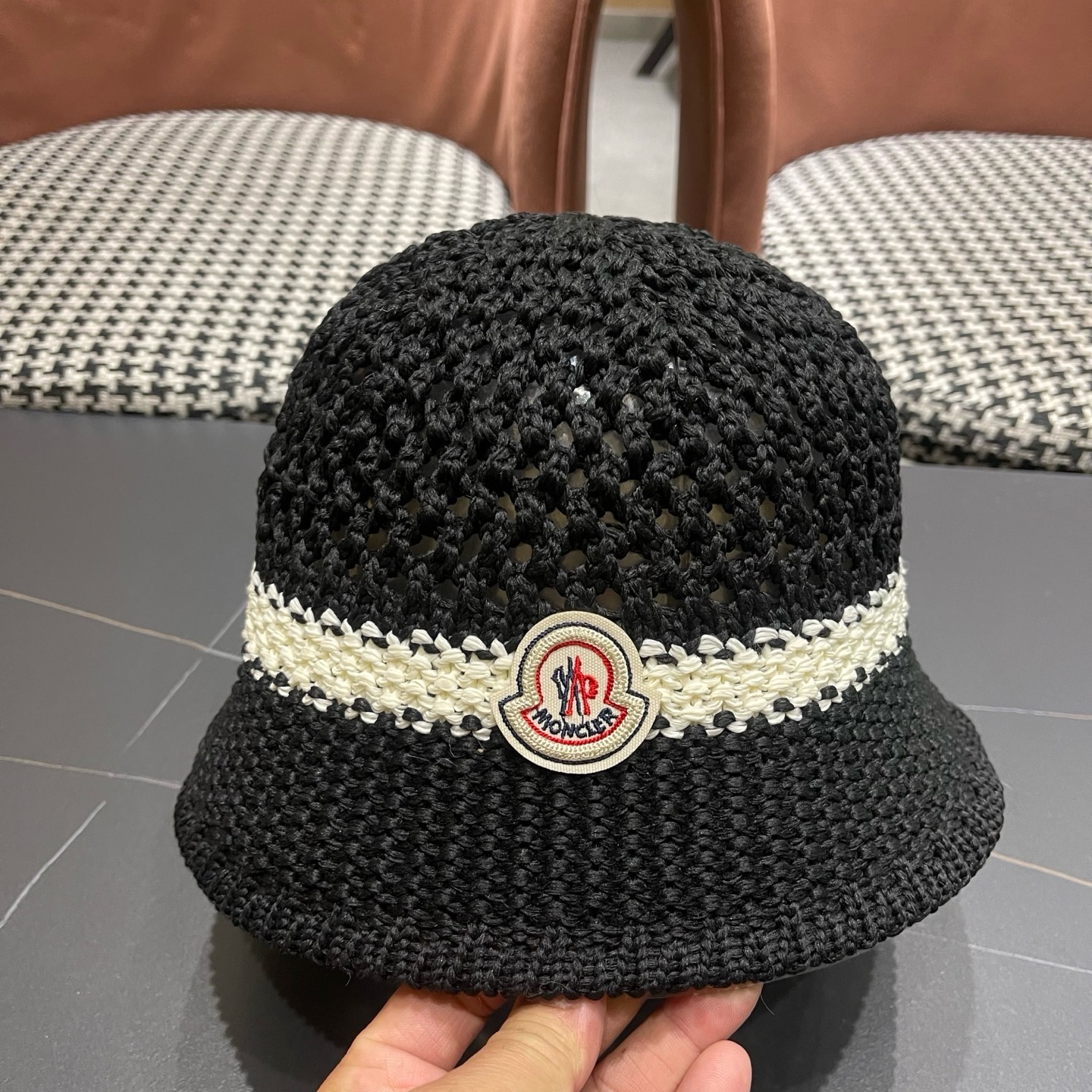 MONCLER（蒙口）缕空透气渔夫帽女夏季新款遮阳防晒显脸小盆帽户外休闲太阳帽