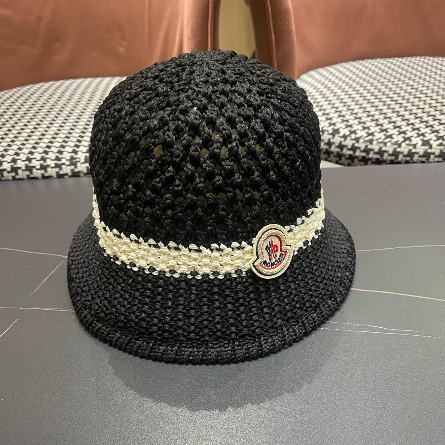 MONCLER（蒙口）缕空透气渔夫帽女夏季新款遮阳防晒显脸小盆帽户外休闲太阳帽