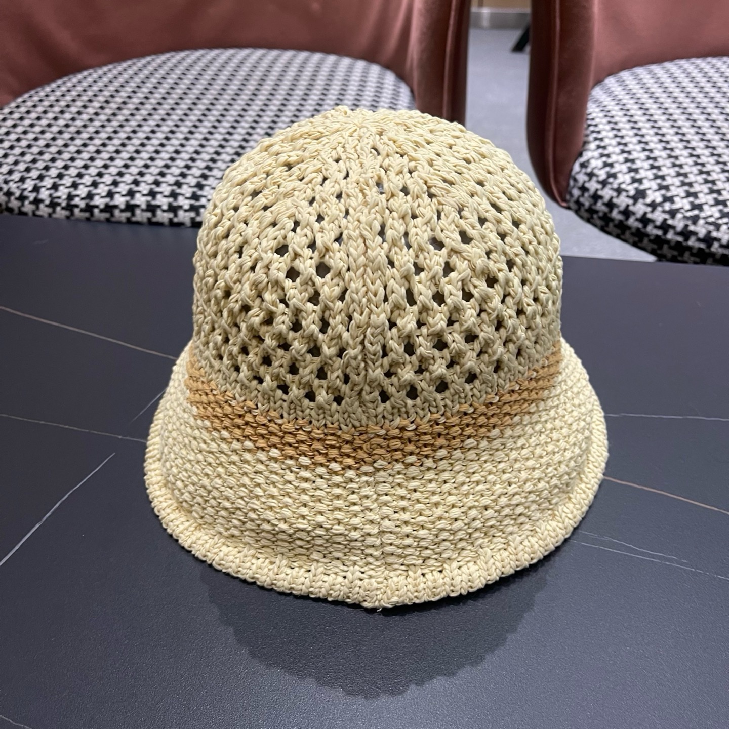 MONCLER（蒙口）缕空透气渔夫帽女夏季新款遮阳防晒显脸小盆帽户外休闲太阳帽