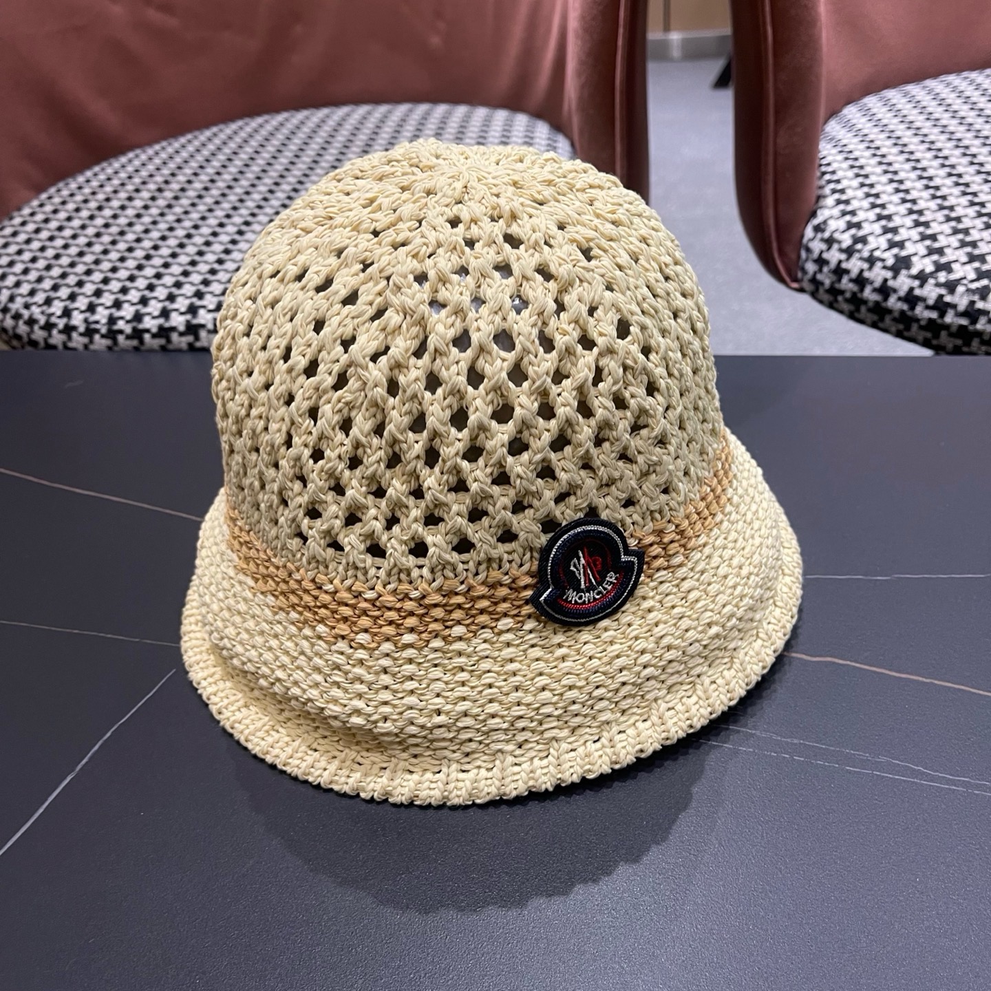 MONCLER（蒙口）缕空透气渔夫帽女夏季新款遮阳防晒显脸小盆帽户外休闲太阳帽