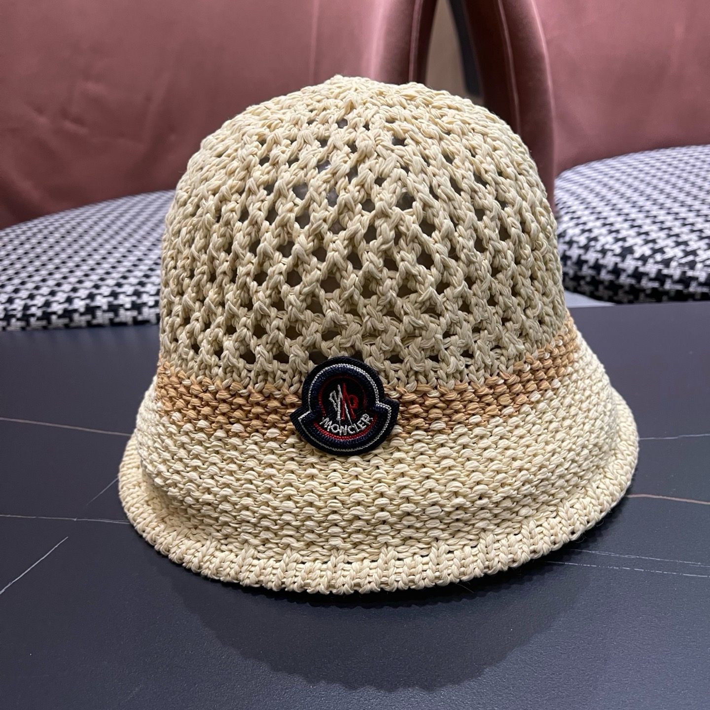 MONCLER（蒙口）缕空透气渔夫帽女夏季新款遮阳防晒显脸小盆帽户外休闲太阳帽